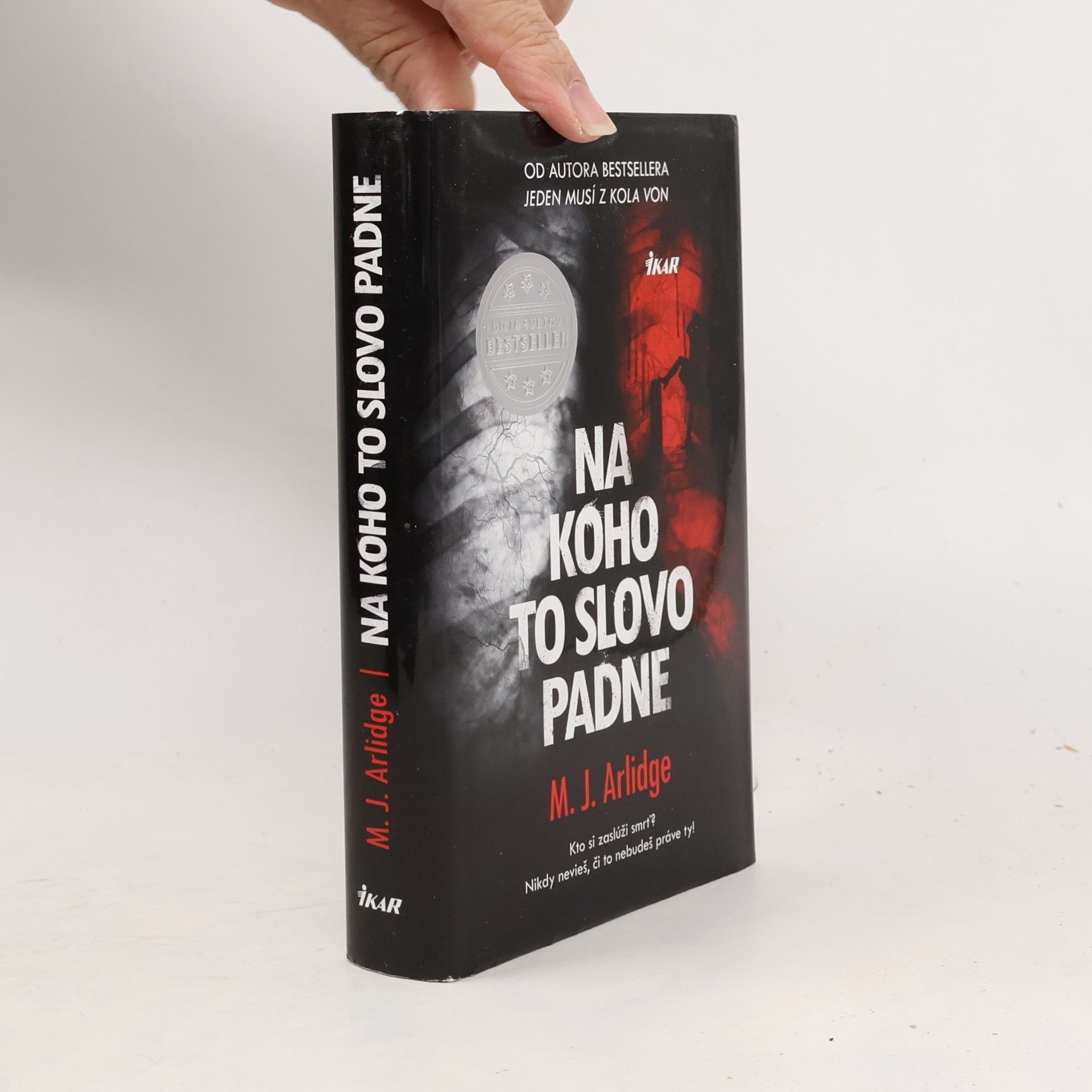 M. J. Arlidge Na koho to slovo padne