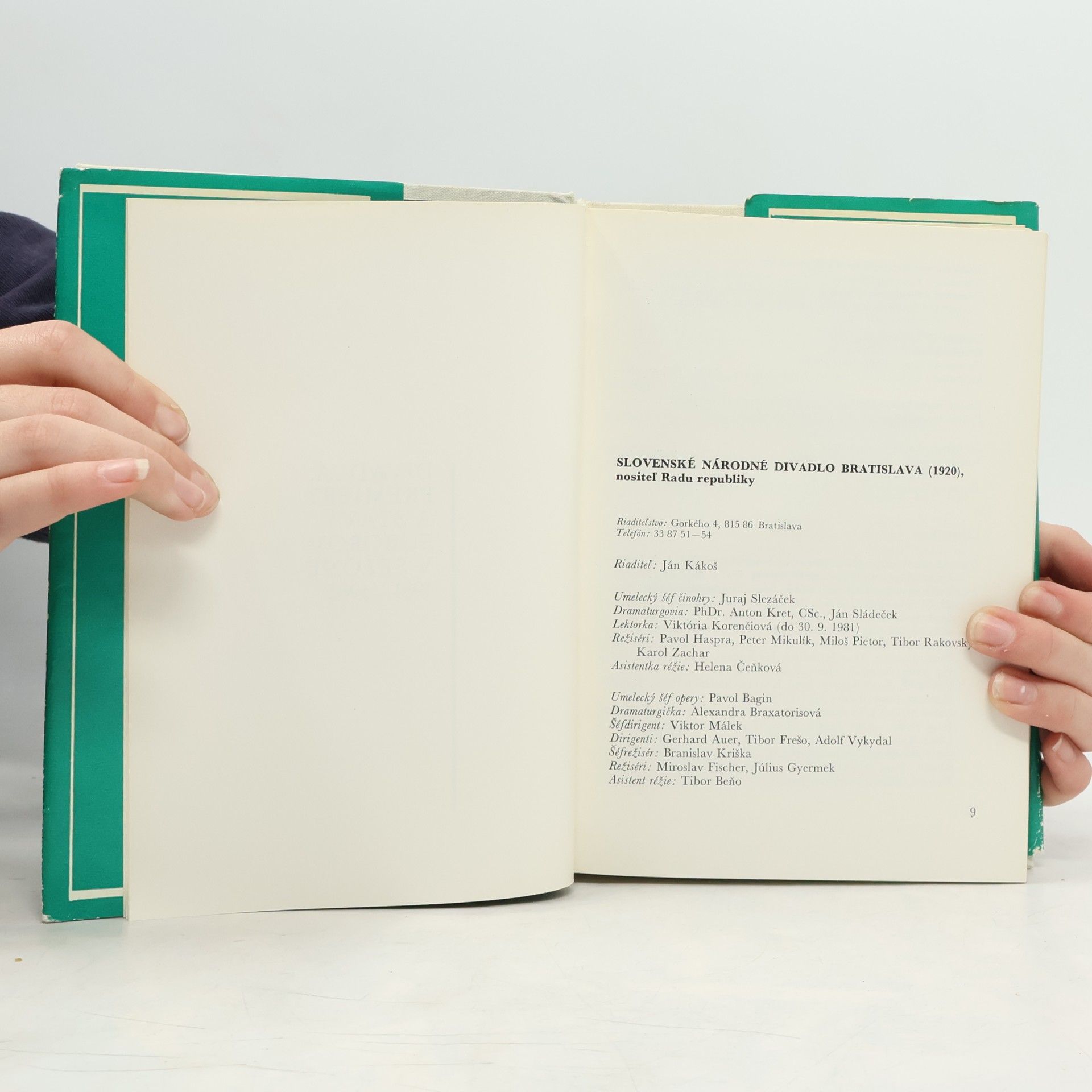 Kolektiv autorů Slovenské divadlá v sezóne 1981-1982