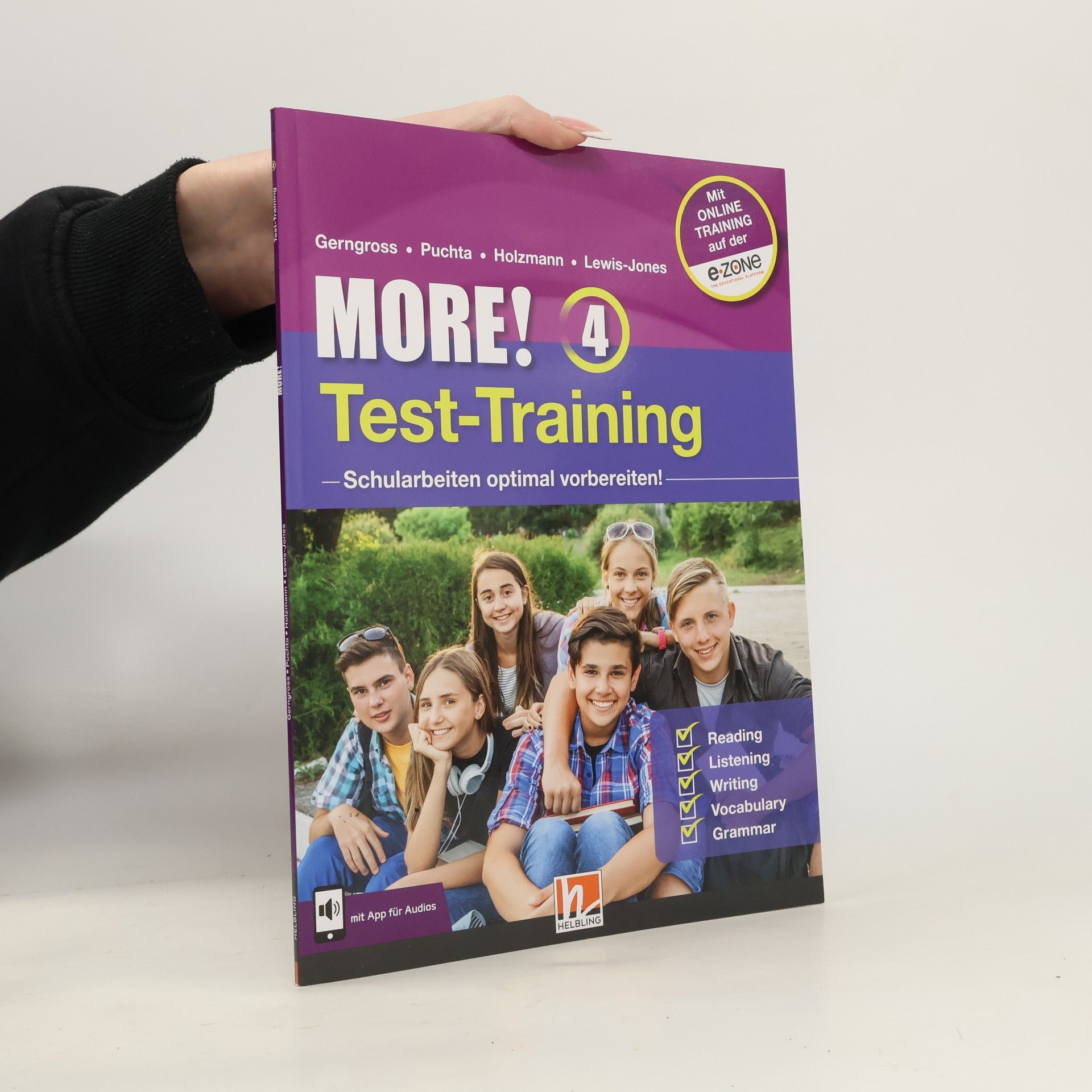 MORE! 4 NEU Test-Training General Course und Enriched Course
