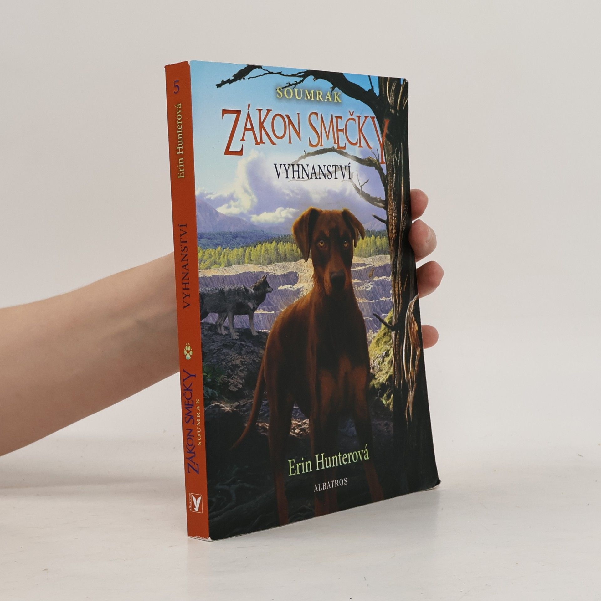 Erin Hunter Vyhnanství