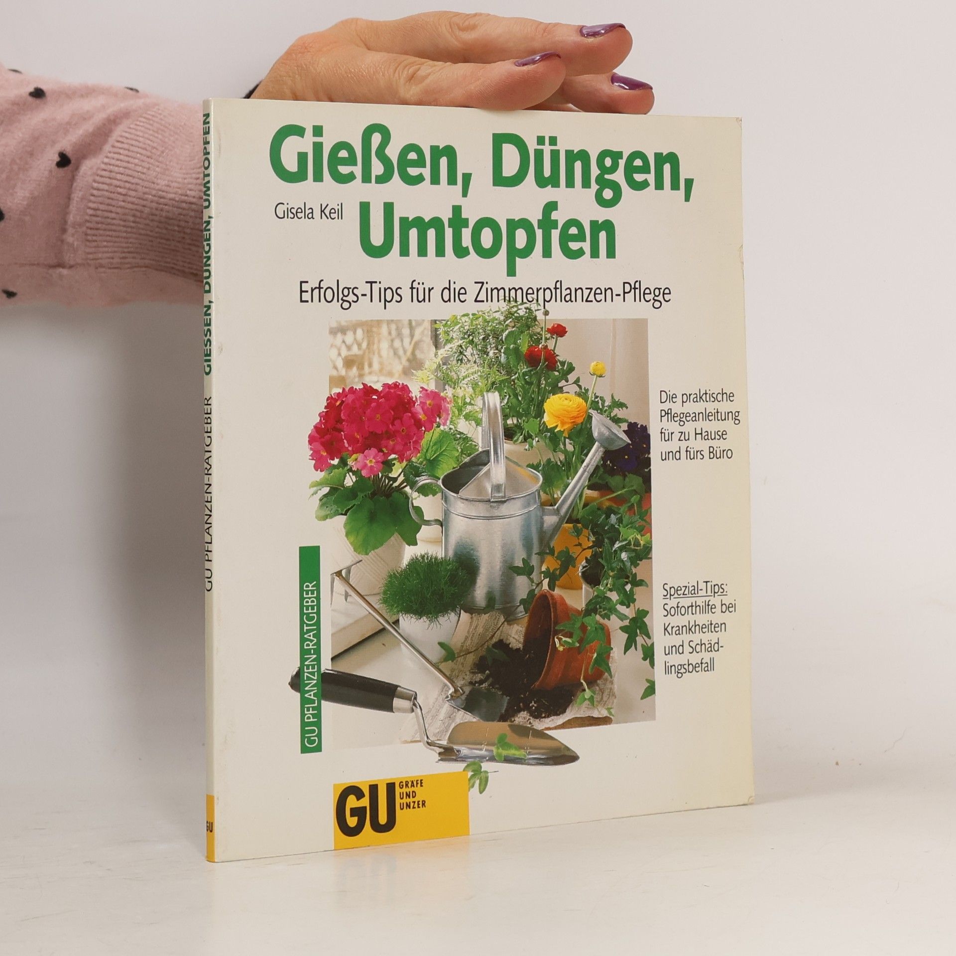 Keil Gisela Giessen, Düngen, Umtopfen