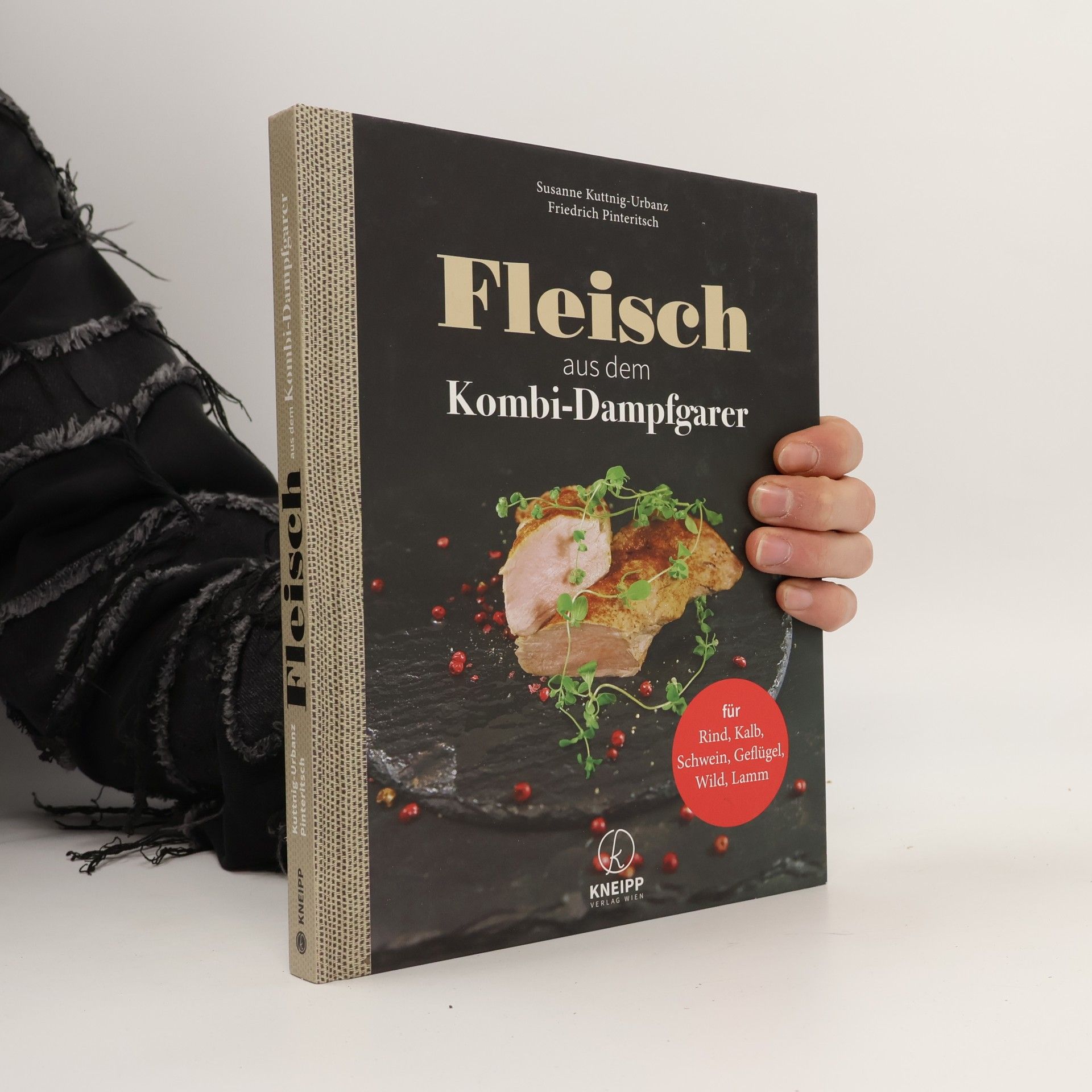 Fleisch aus dem Kombi-Dampfgarer