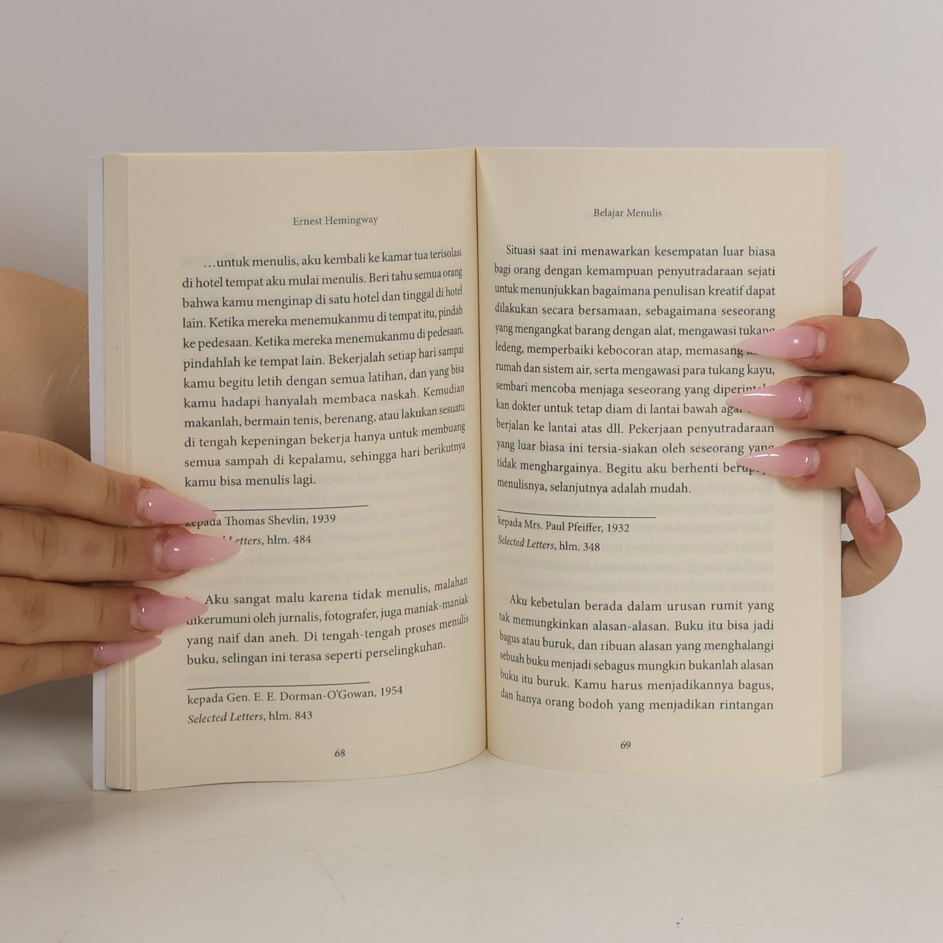 Ernest Hemingway Belajar menulis mulai dari hal yang paling sederhana