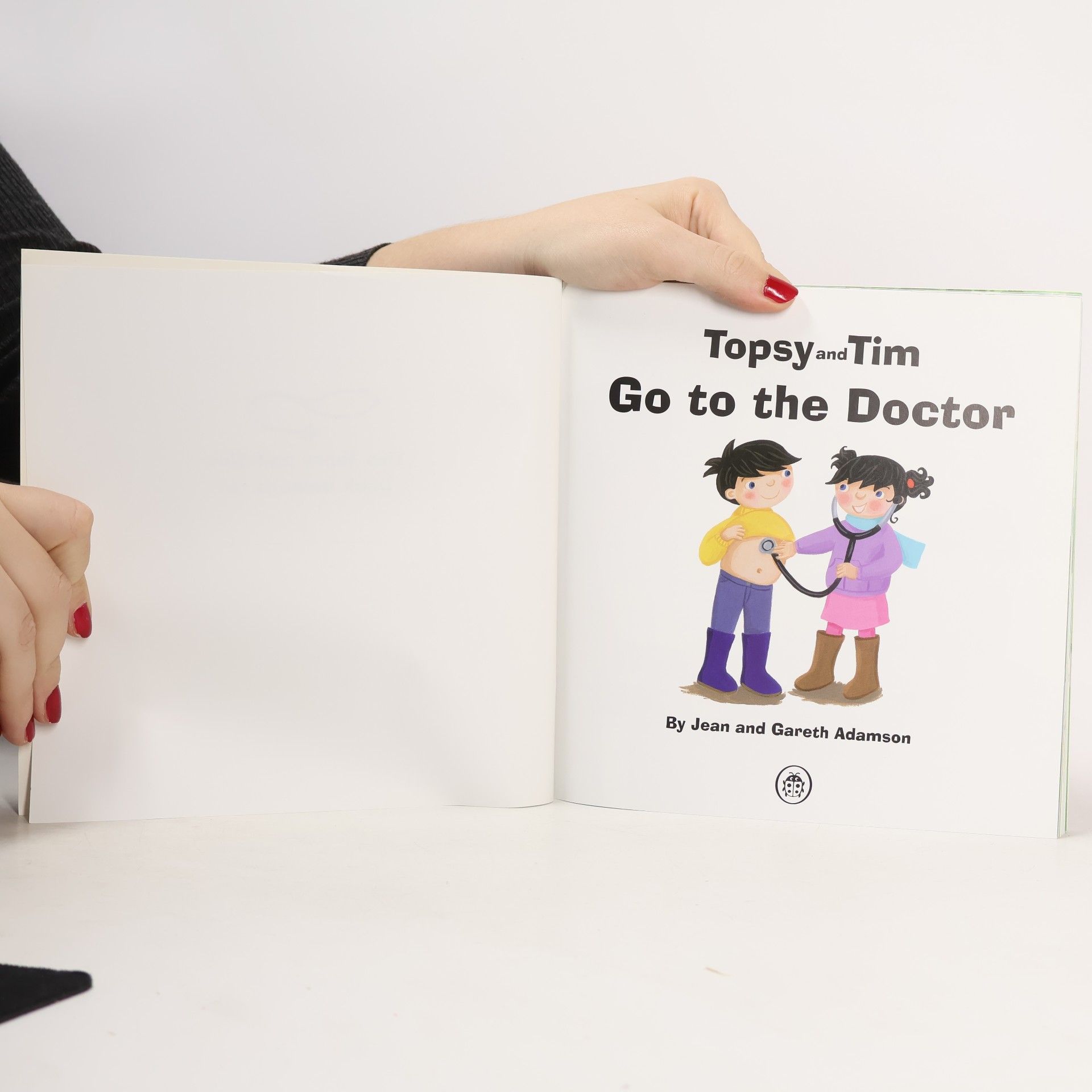 Jean Adamson Topsy And Tim Go To The Doctor