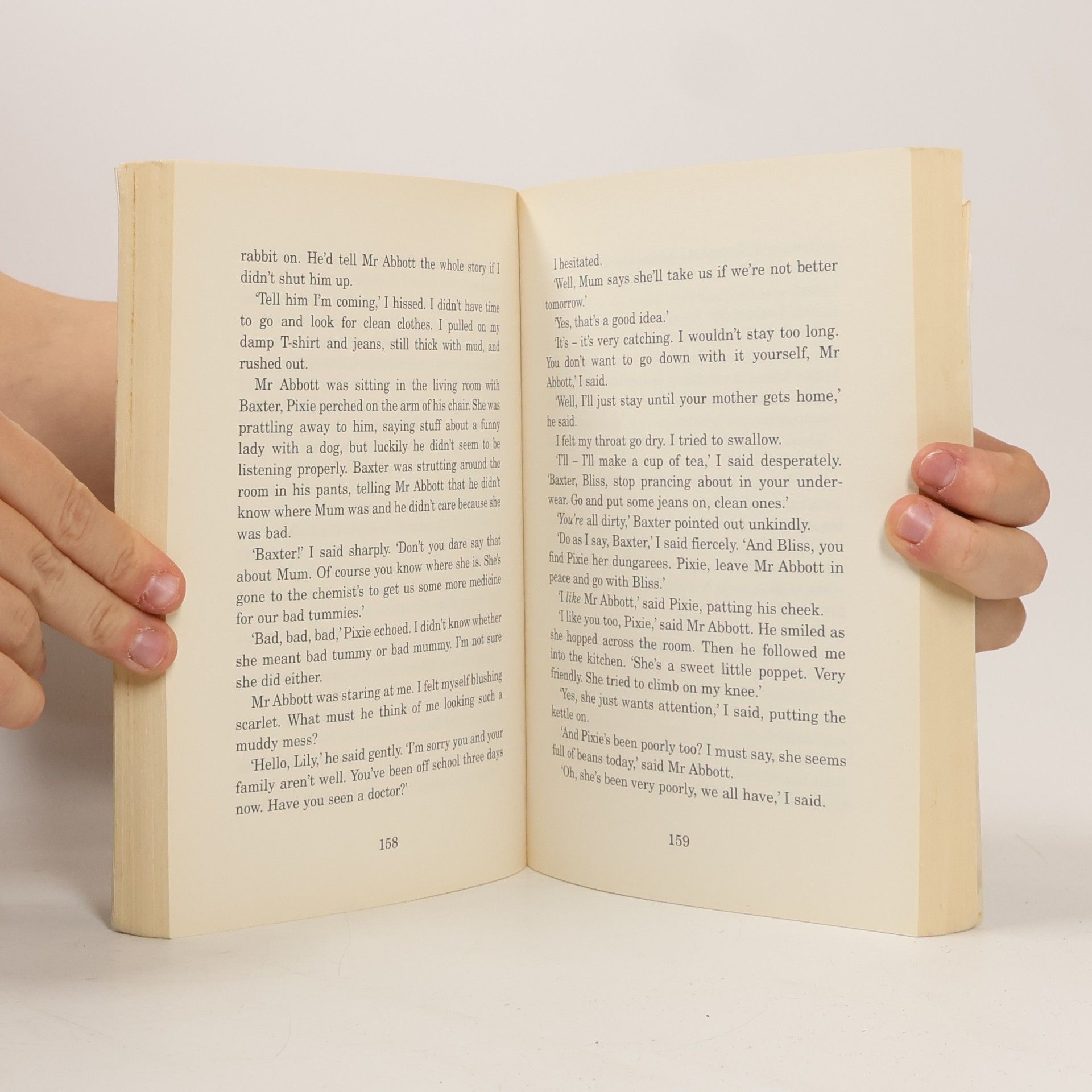 Jacqueline Wilson Lily Alone