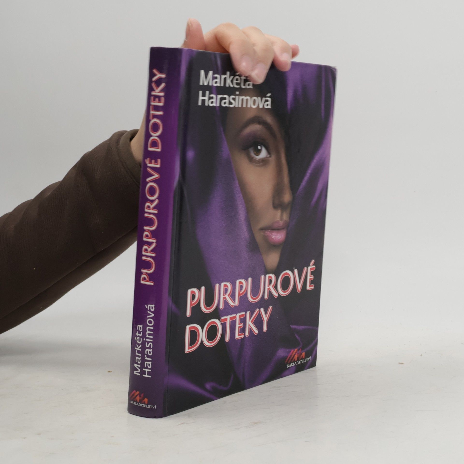 Purpurové doteky