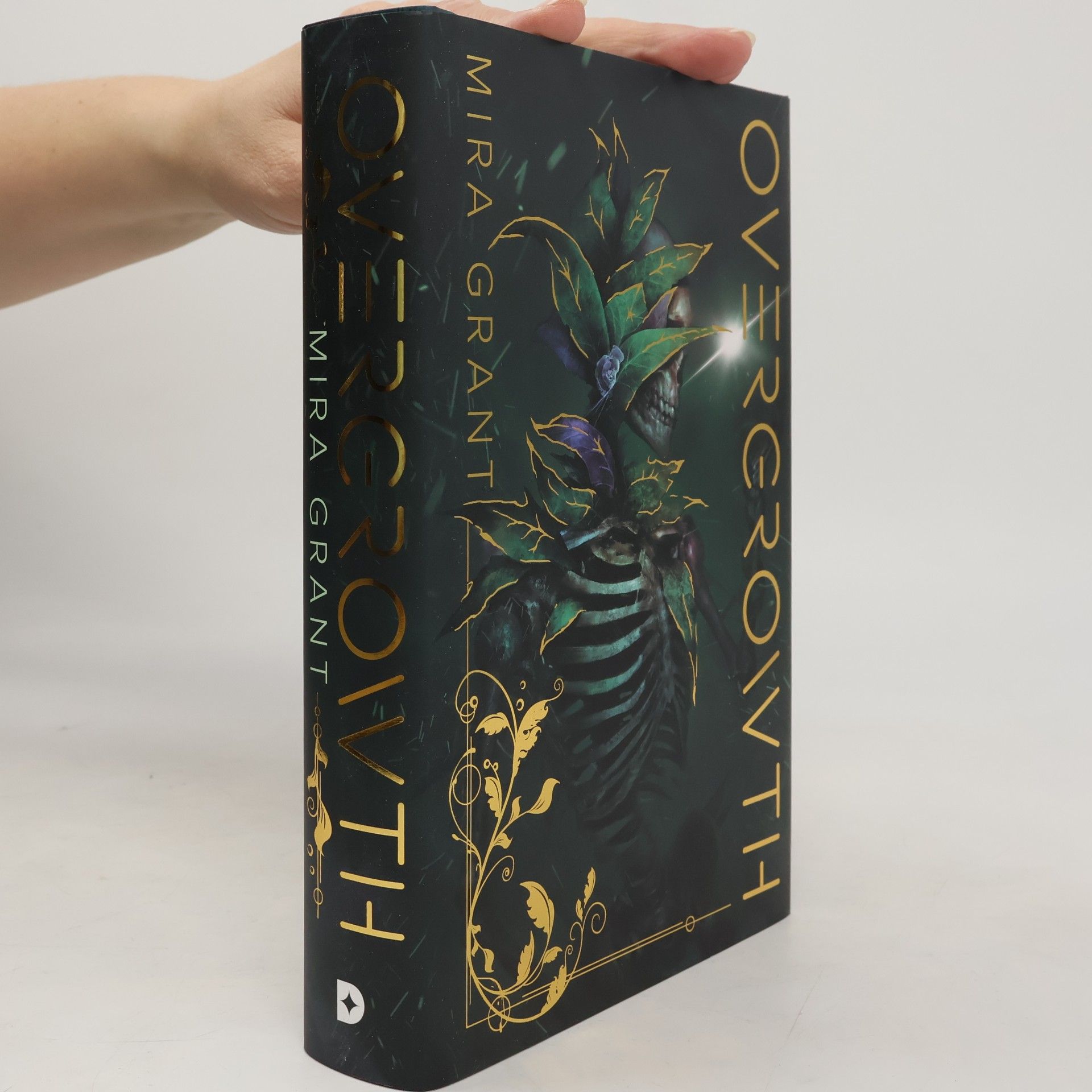 Seanan McGuire Overgrowth