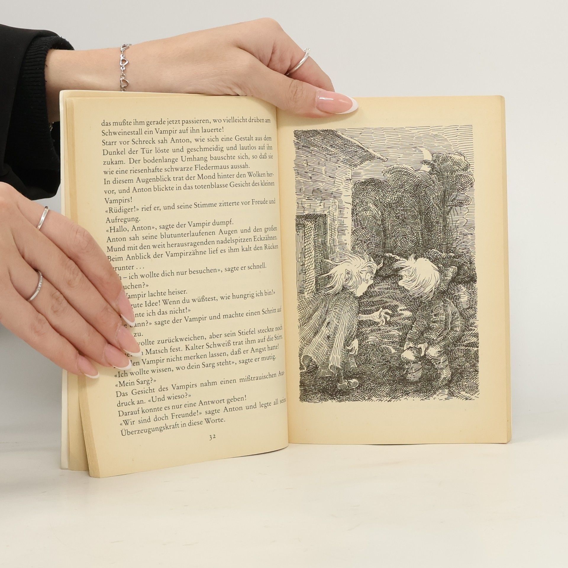 Angela Sommer Bodenburg Der kleine Vampir 4