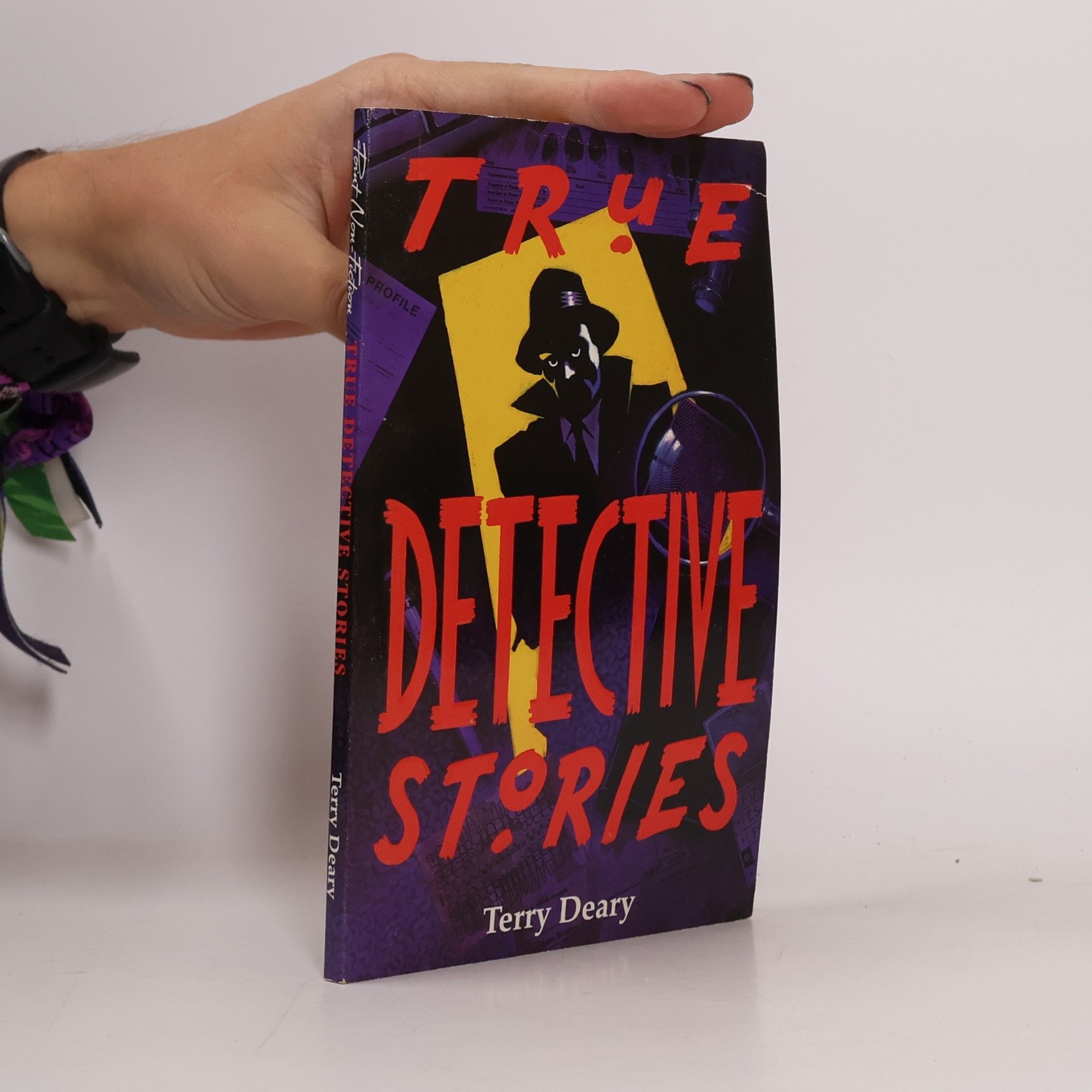 Terry Deary True Detective Stories