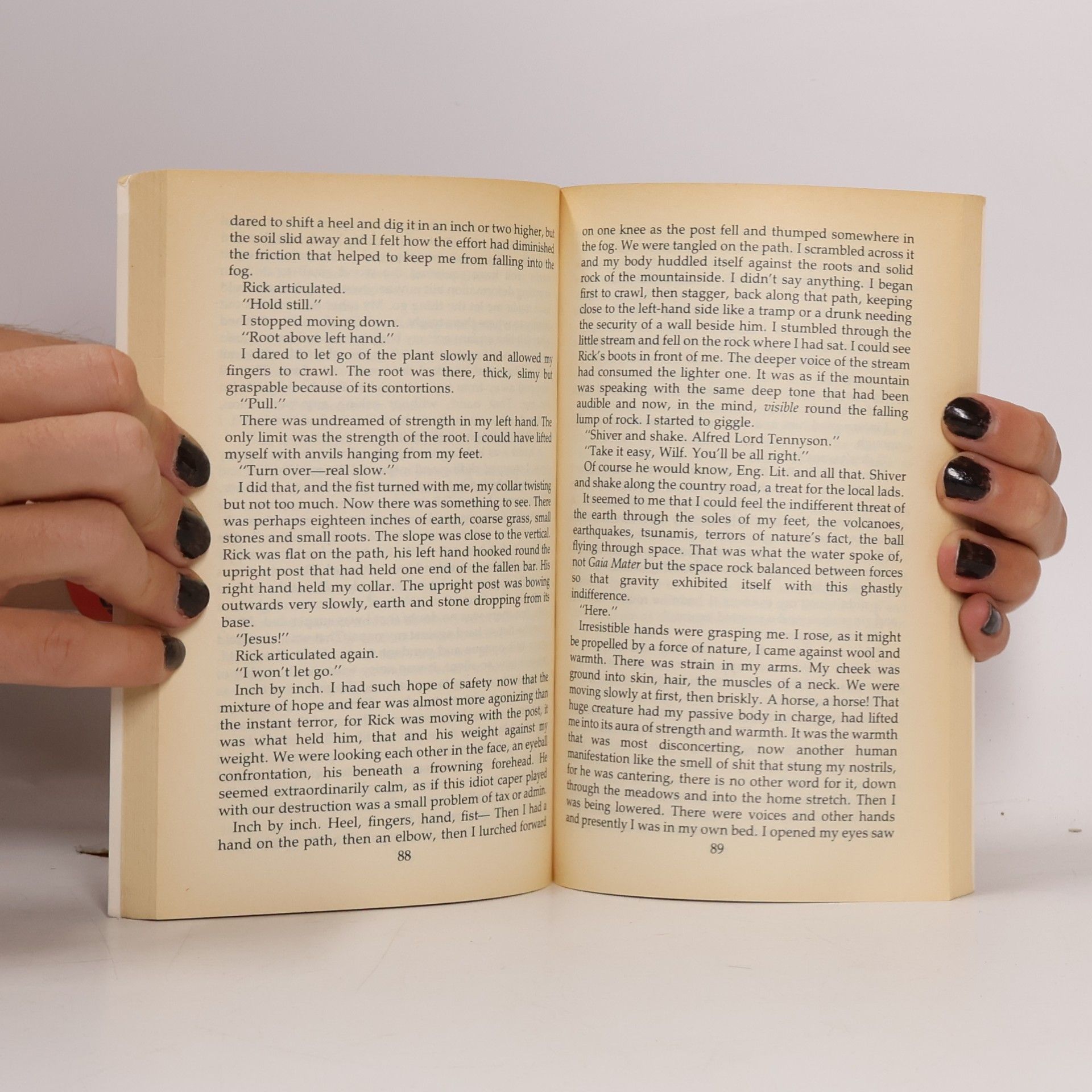 William Golding The paper men