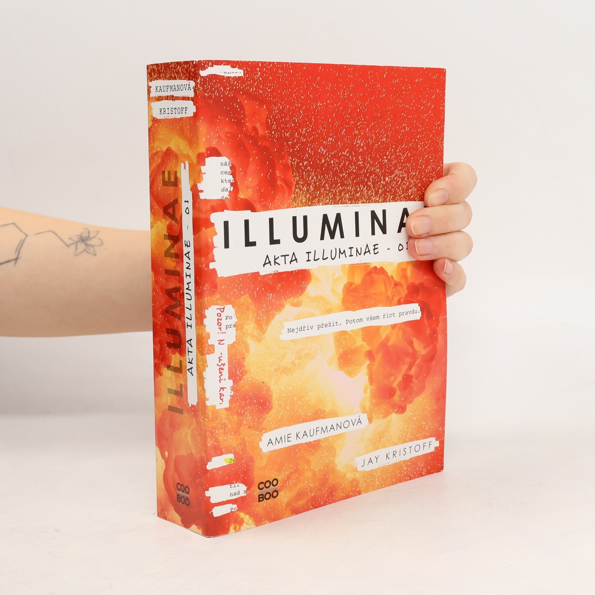 Amie Kaufman Illuminae