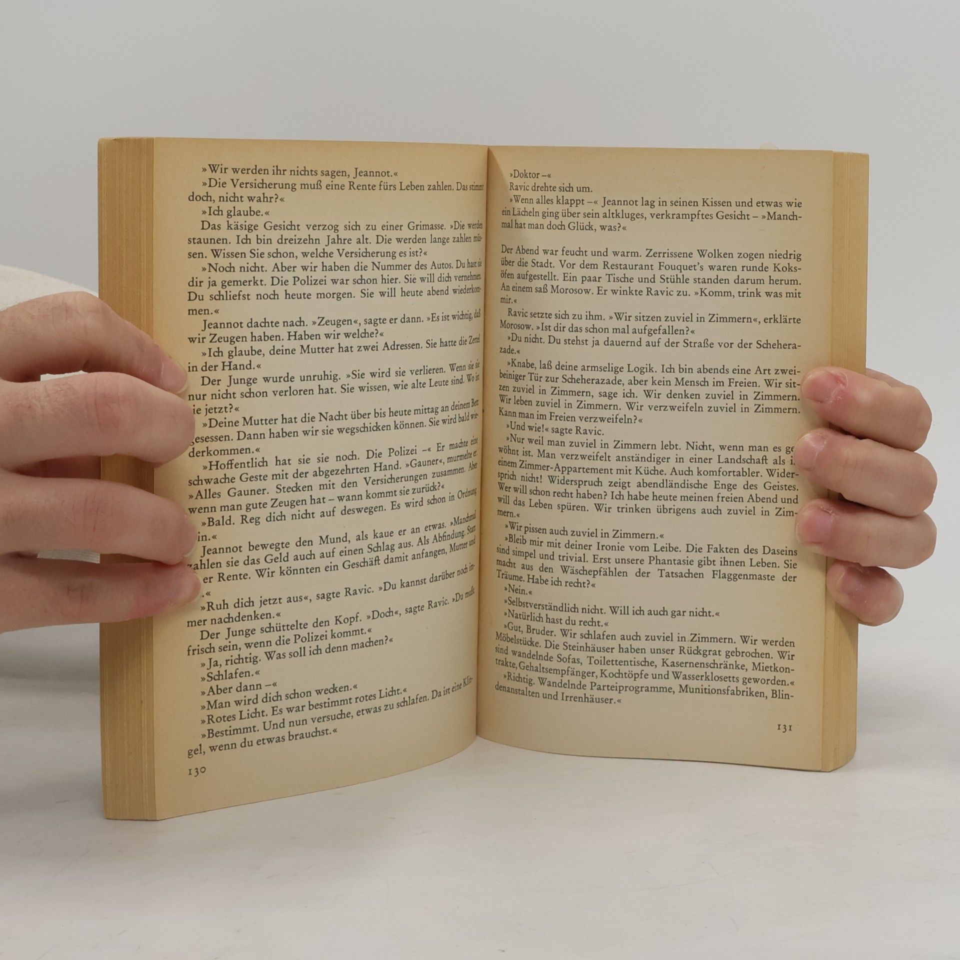 Erich Maria Remarque Arc de Triomphe