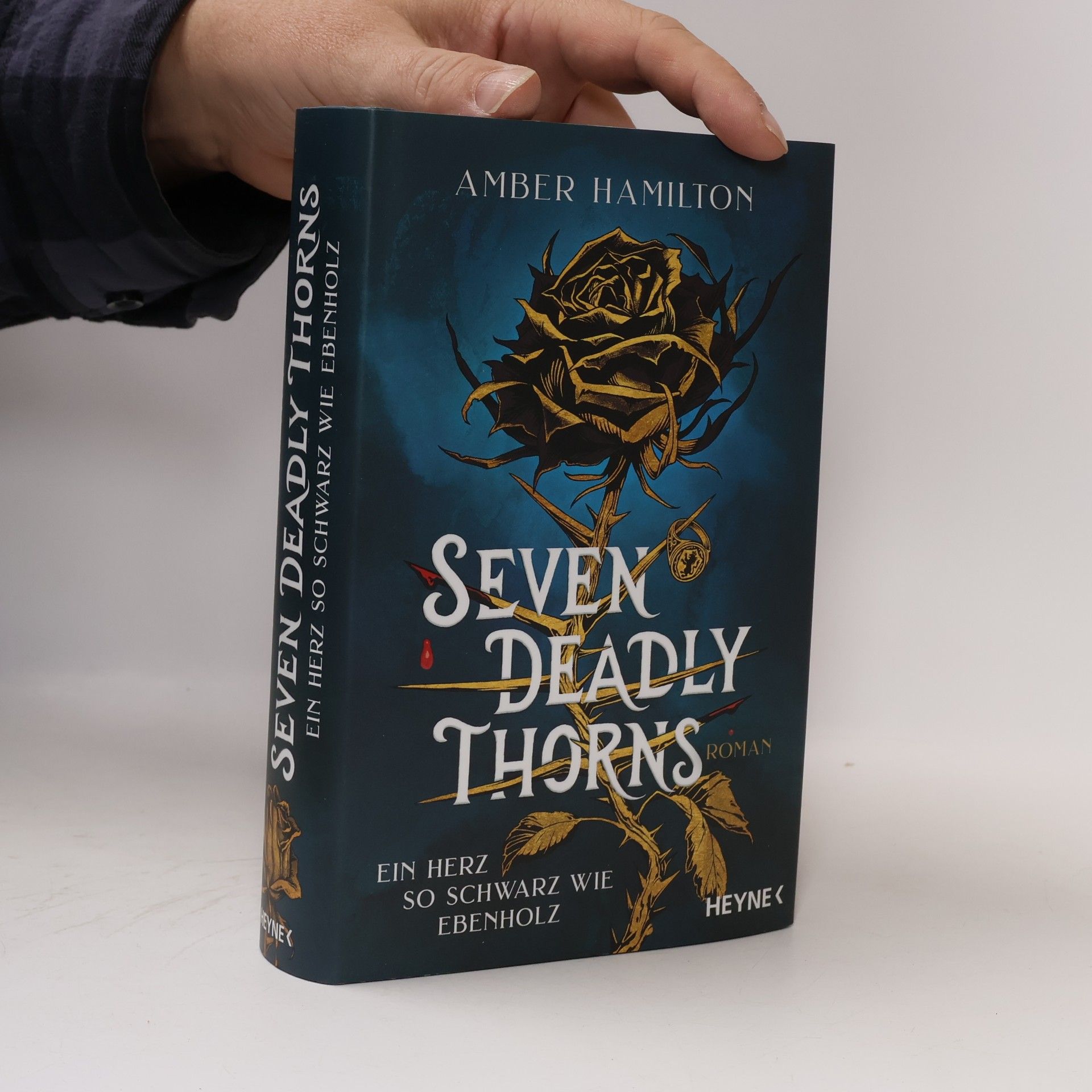 Seven Deadly Thorns – Ein Herz so schwarz wie Ebenholz
