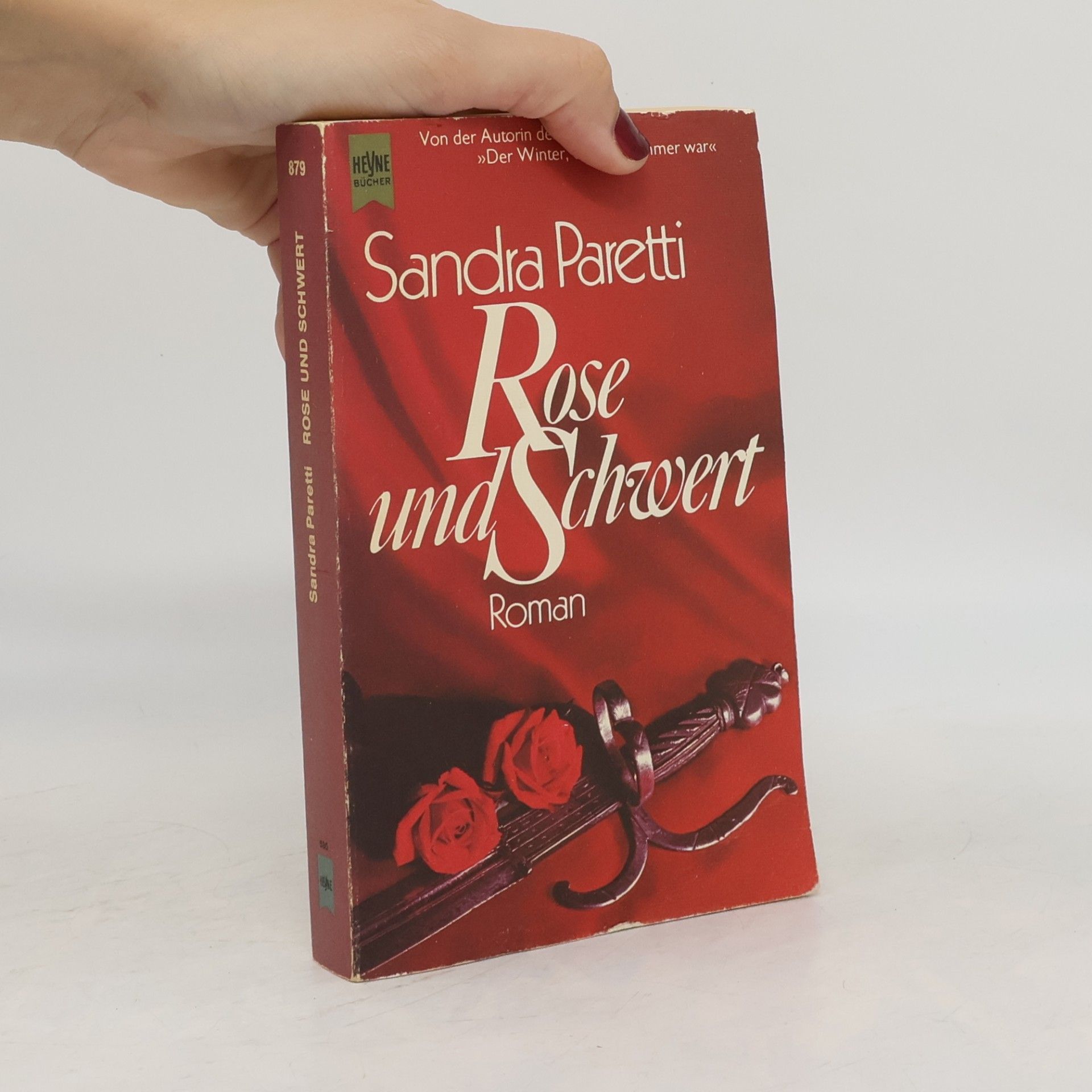 Rose und Schwert