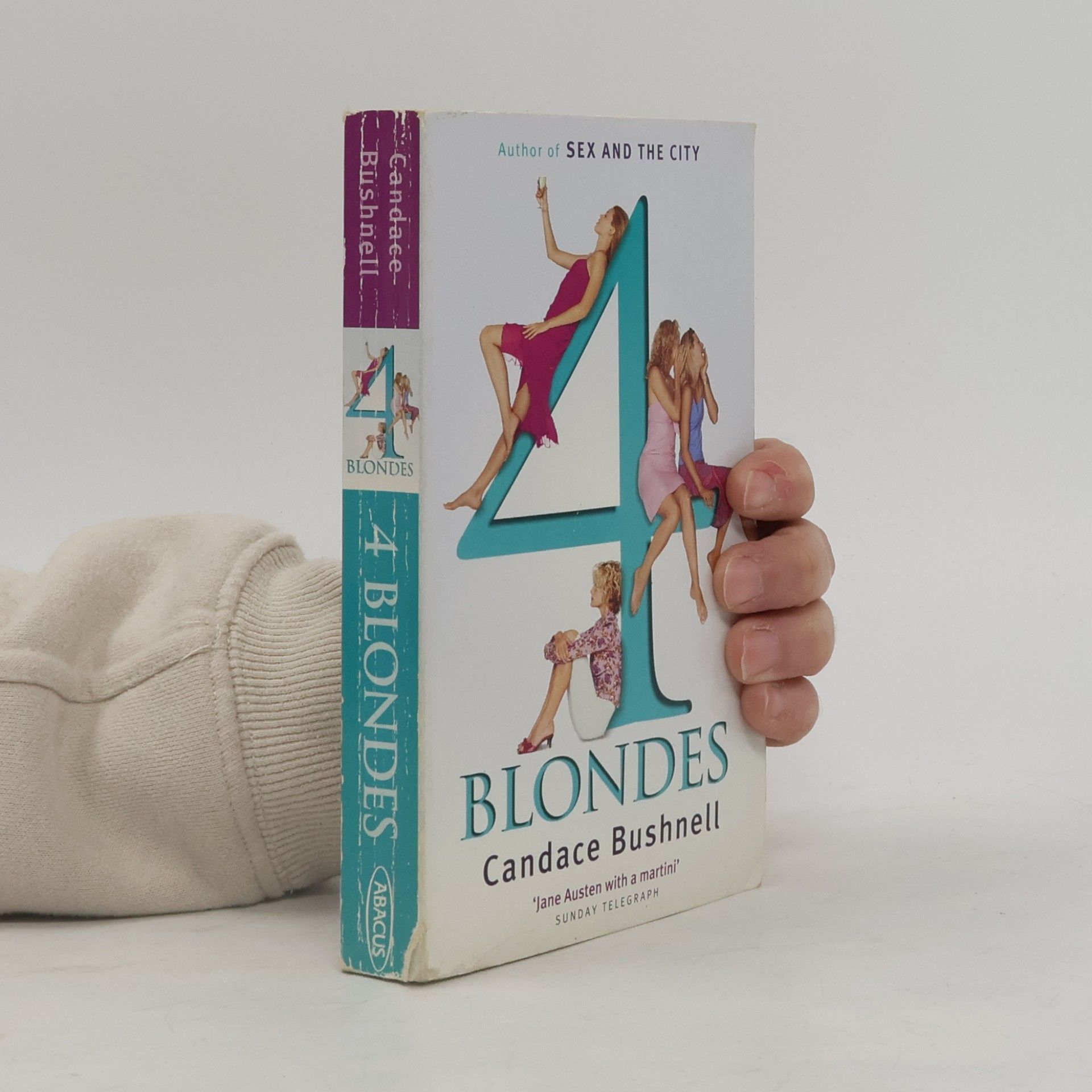 4 Blondes
