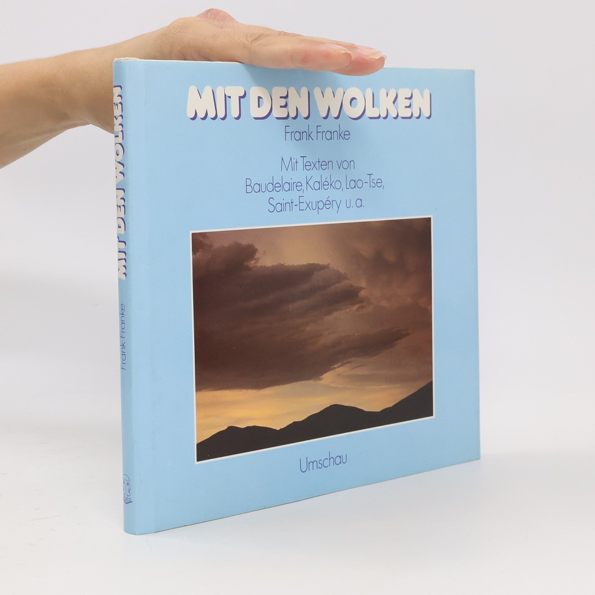 Mit den Wolken