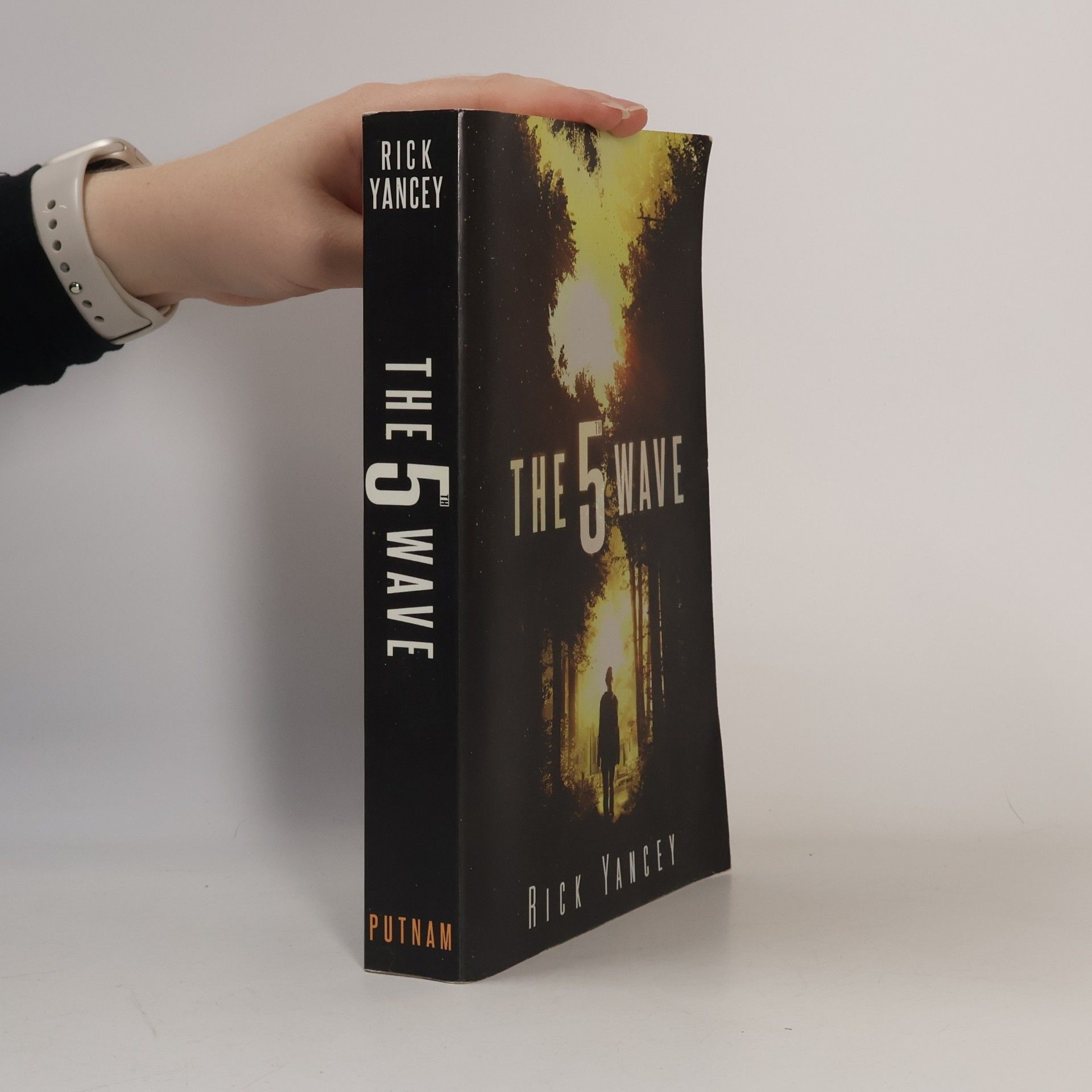 The 5th Wave