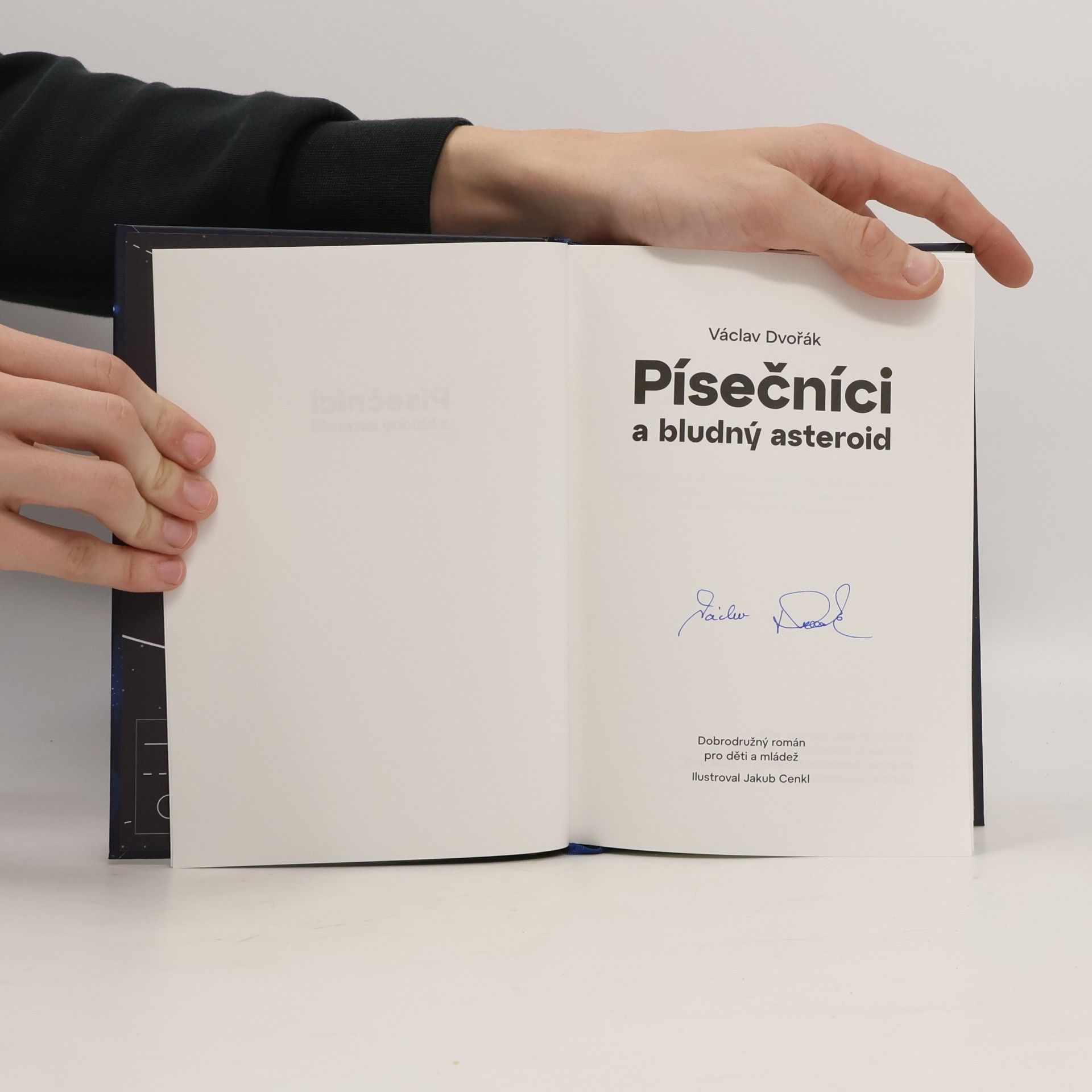 Václav Dvořák Písečnici a bludný asteroid