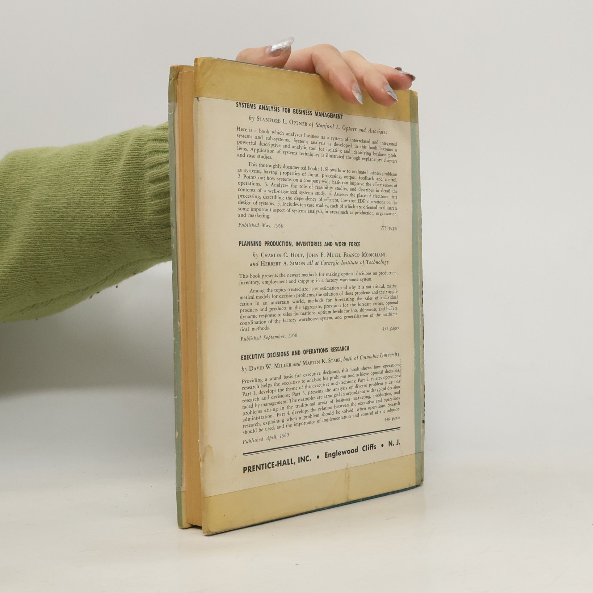 Various authors Systems and Procedures