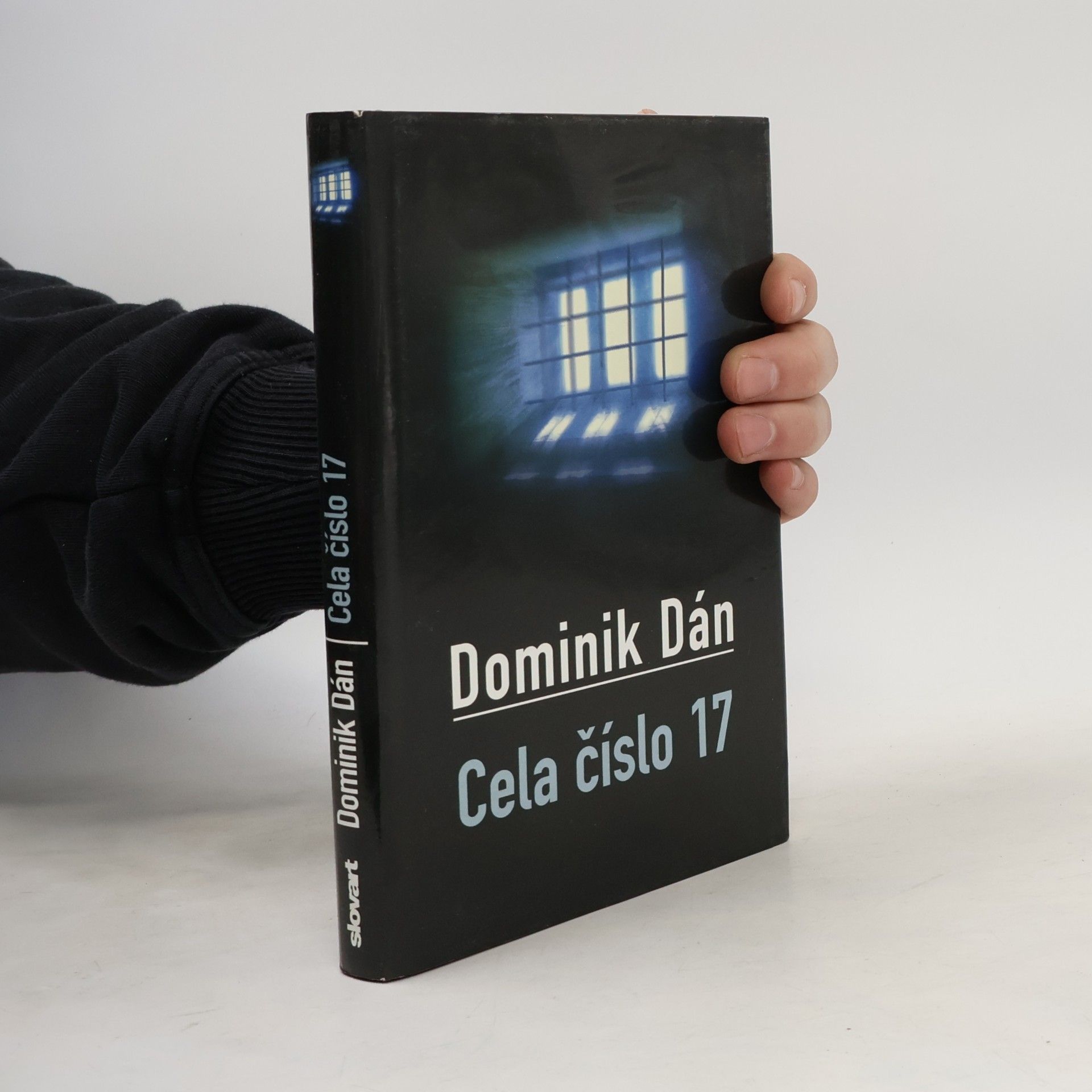 Dominik Dán Cela číslo 17