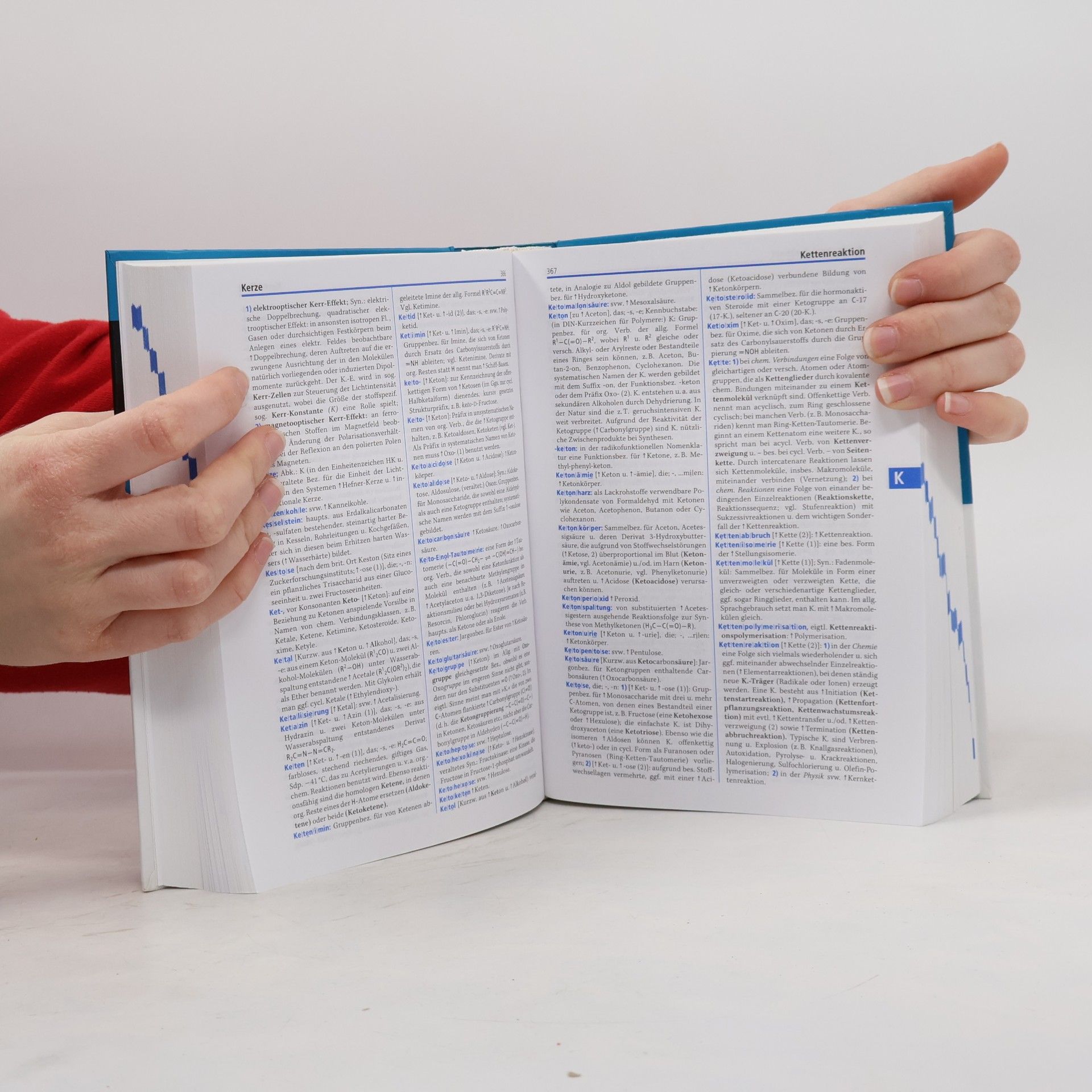 Otto-Albrecht Neumüller Duden, Das Wörterbuch chemischer Fachausdrücke