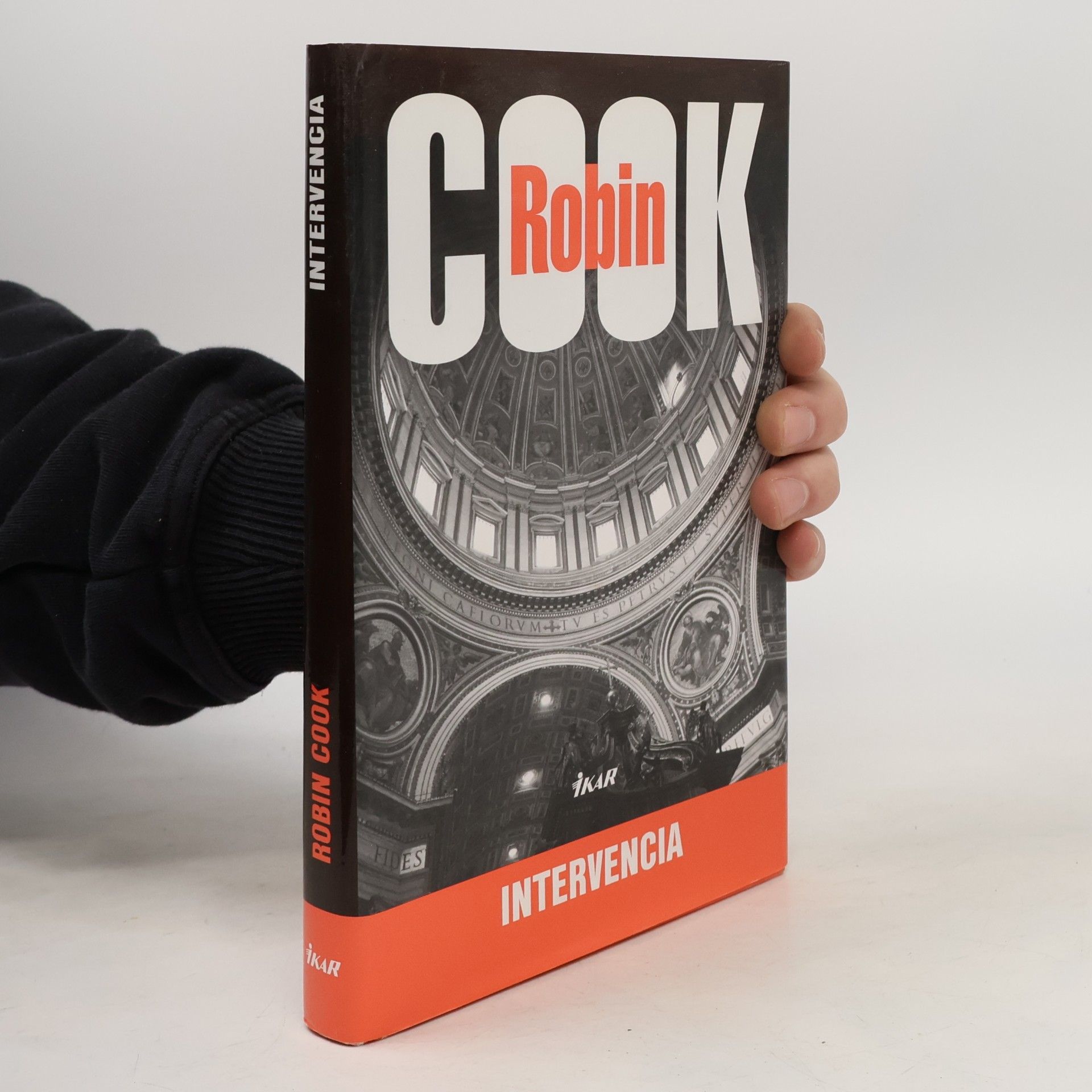 Robin Cook Intervencia