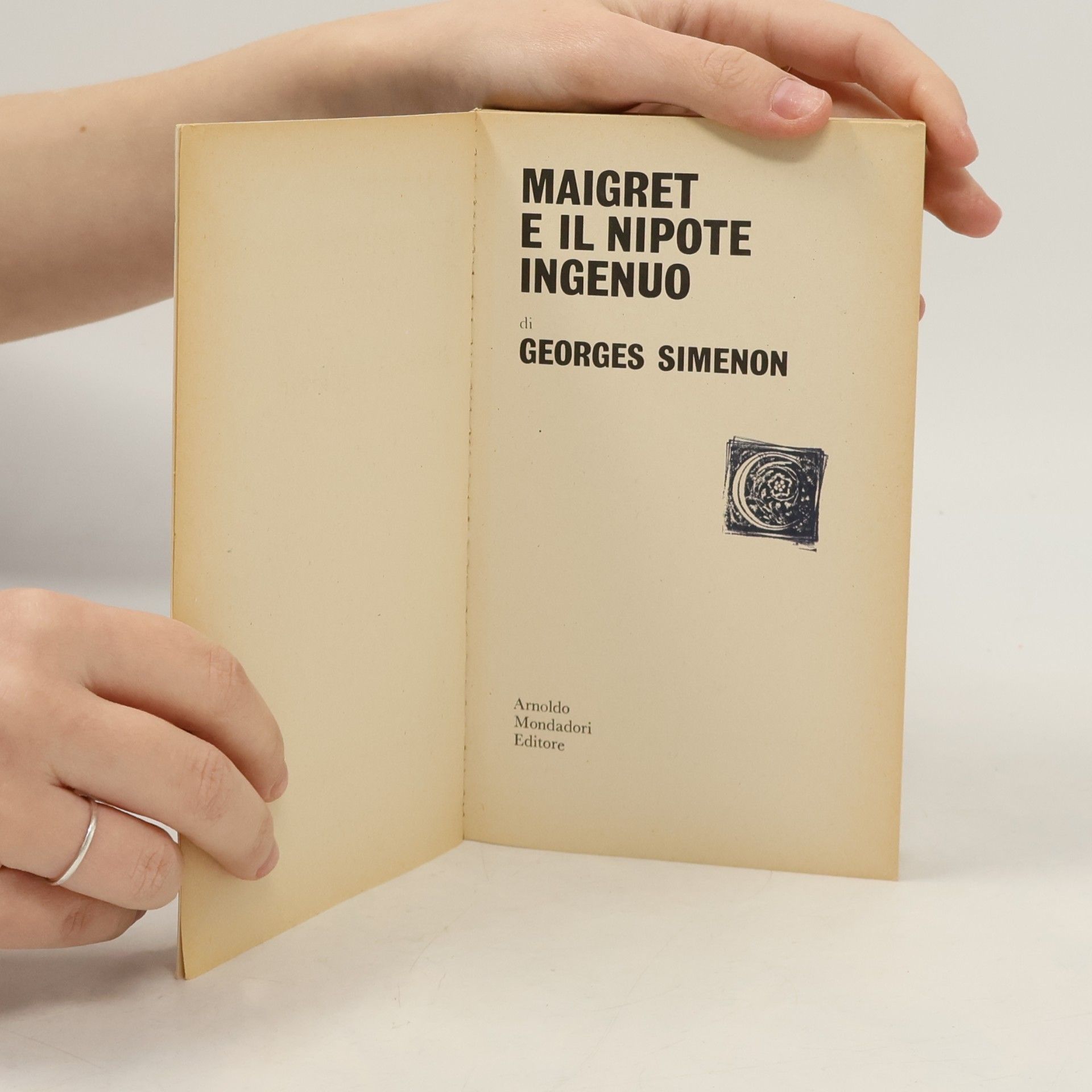 Georges Simenon Maigret e il nipote ingenuo