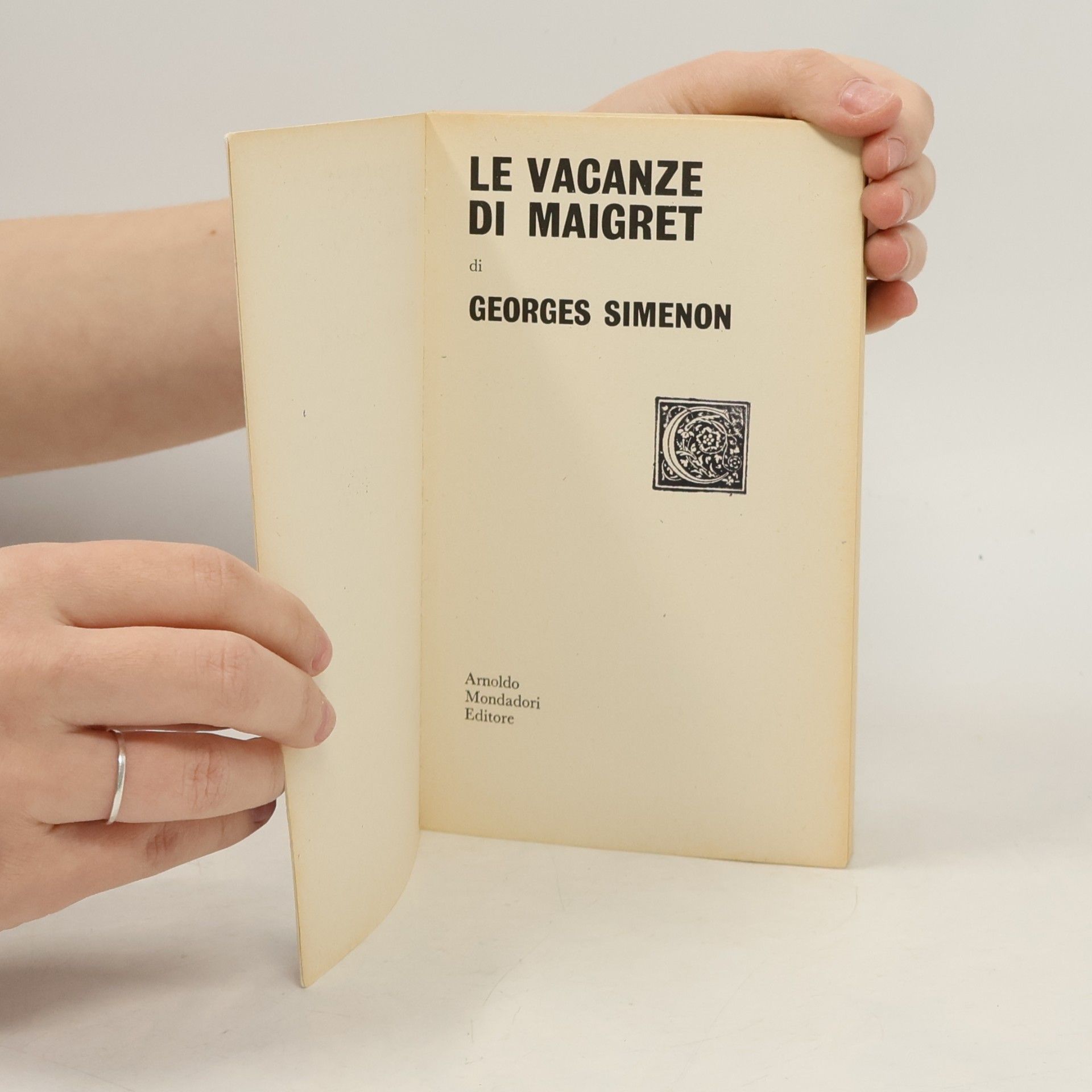 Georges Simenon Le vacanze di Maigret 22
