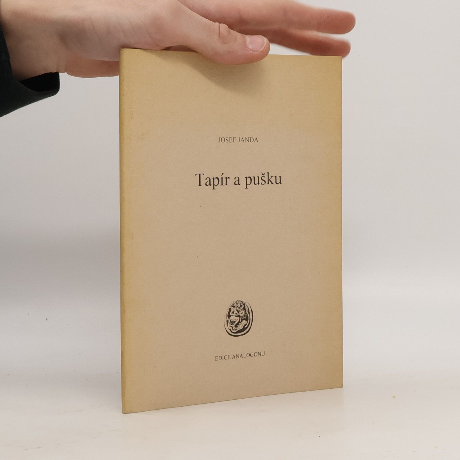 Tapír a pušku