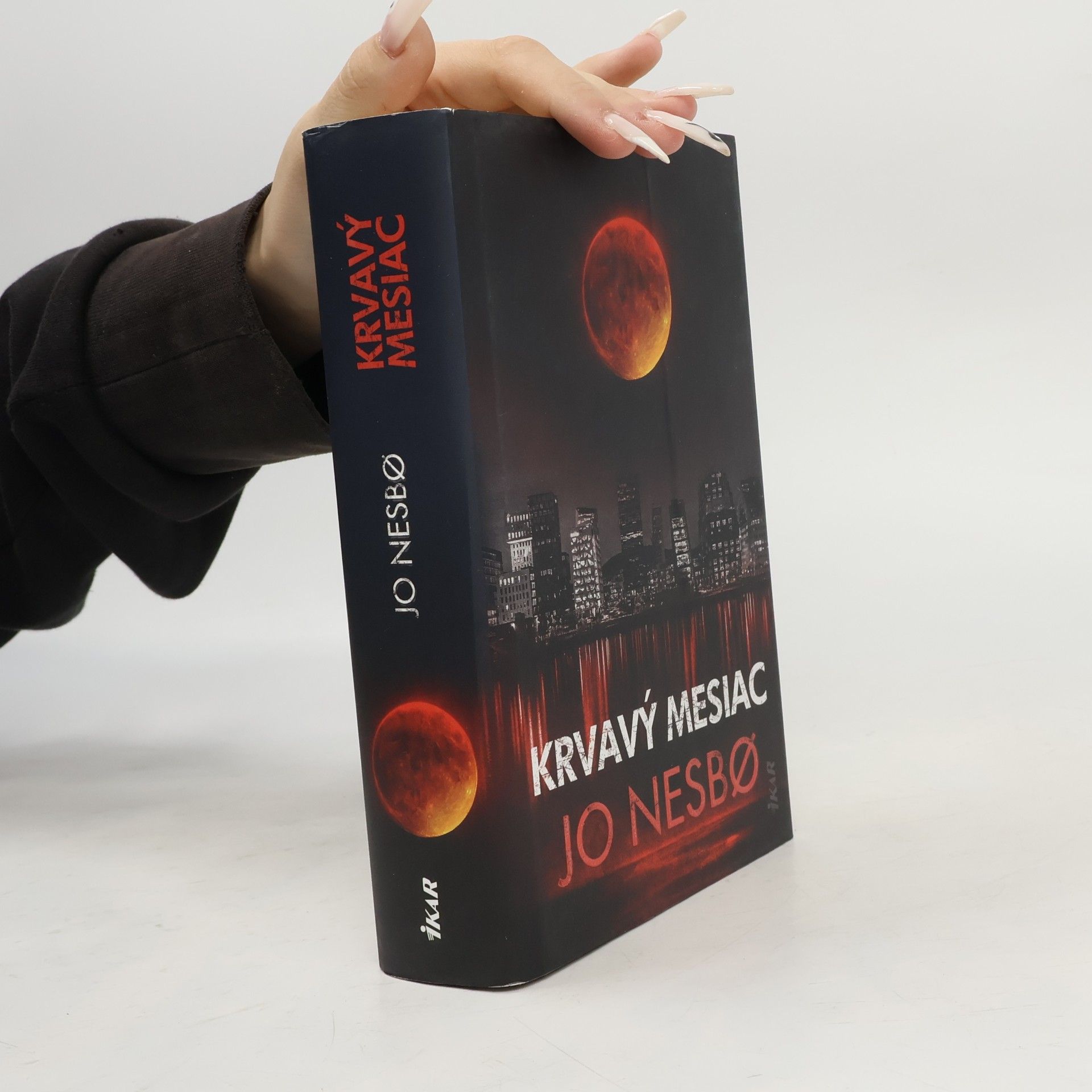 Jo Nesbø Krvavý mesiac