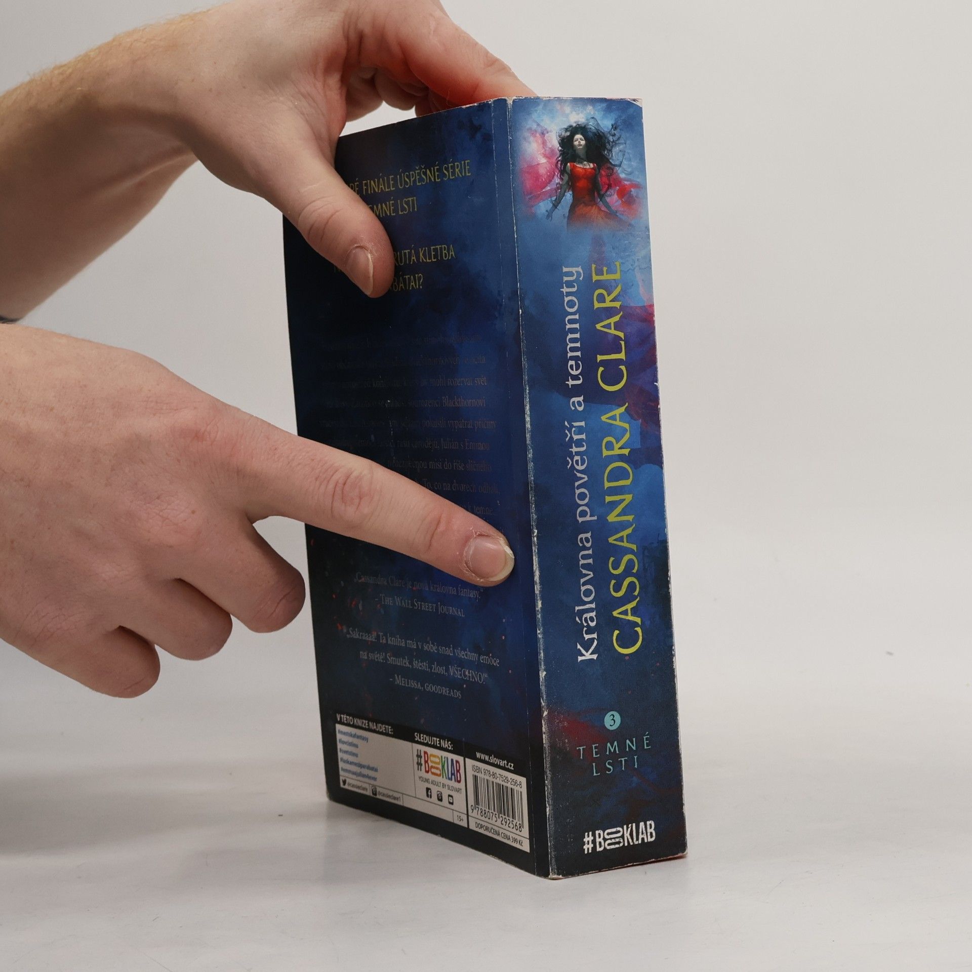Cassandra Clare Královna povětří a temnoty