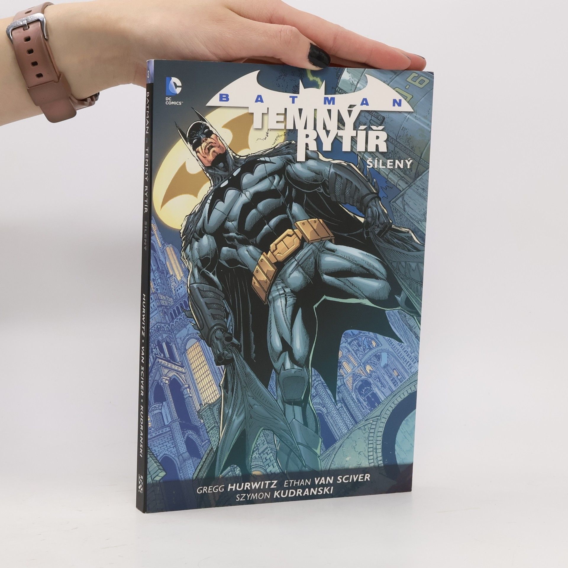 Batman - Temný rytíř. Kniha třetí, Šílený