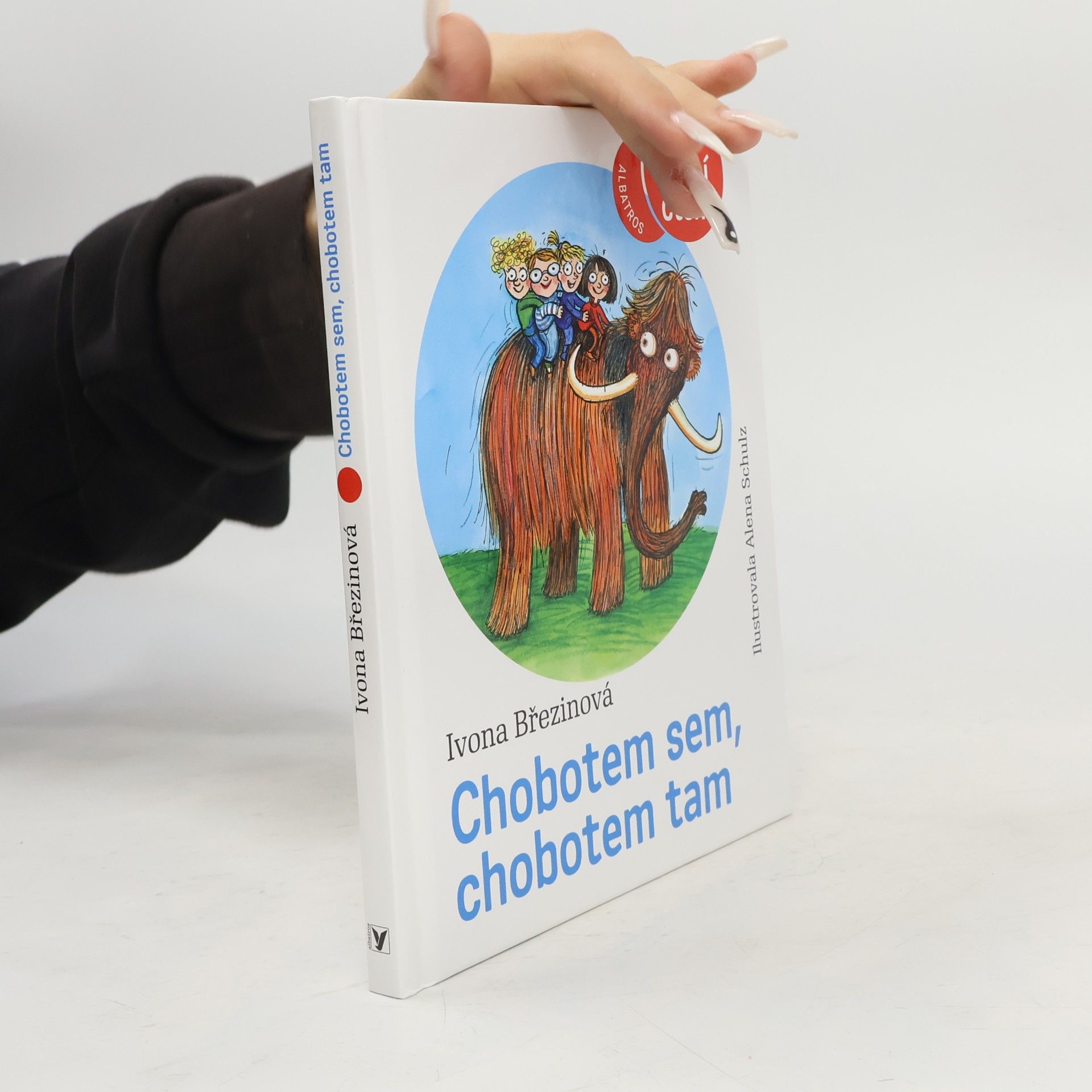 Chobotem sem, chobotem tam
