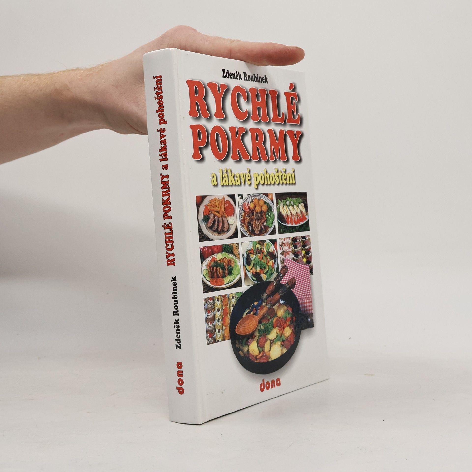 Rychlé pokrmy a lákavé pohoštění