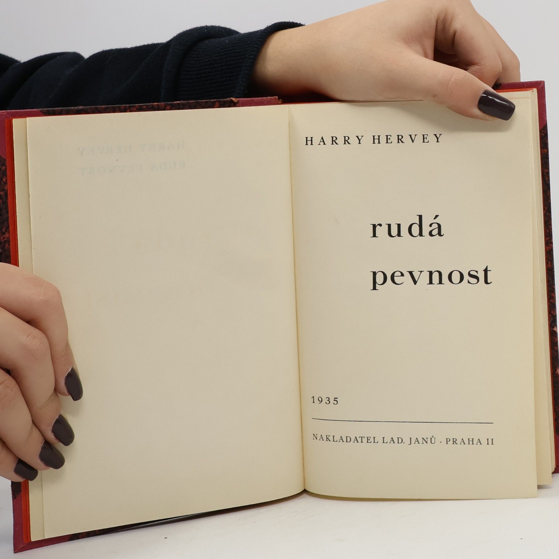 Hervey Harry Rudá pevnost