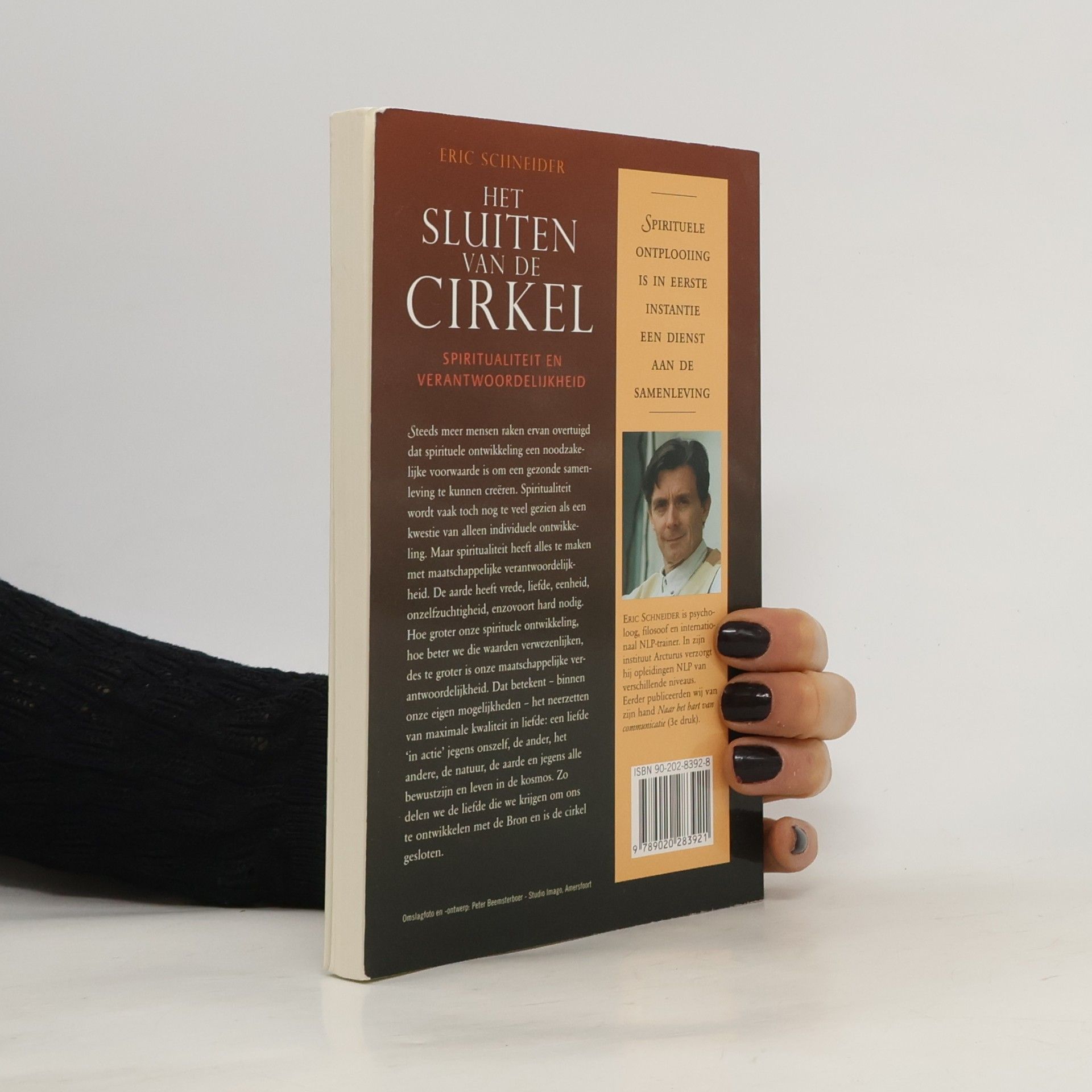 Eric Schneider Het Sluiten van de Cirkel