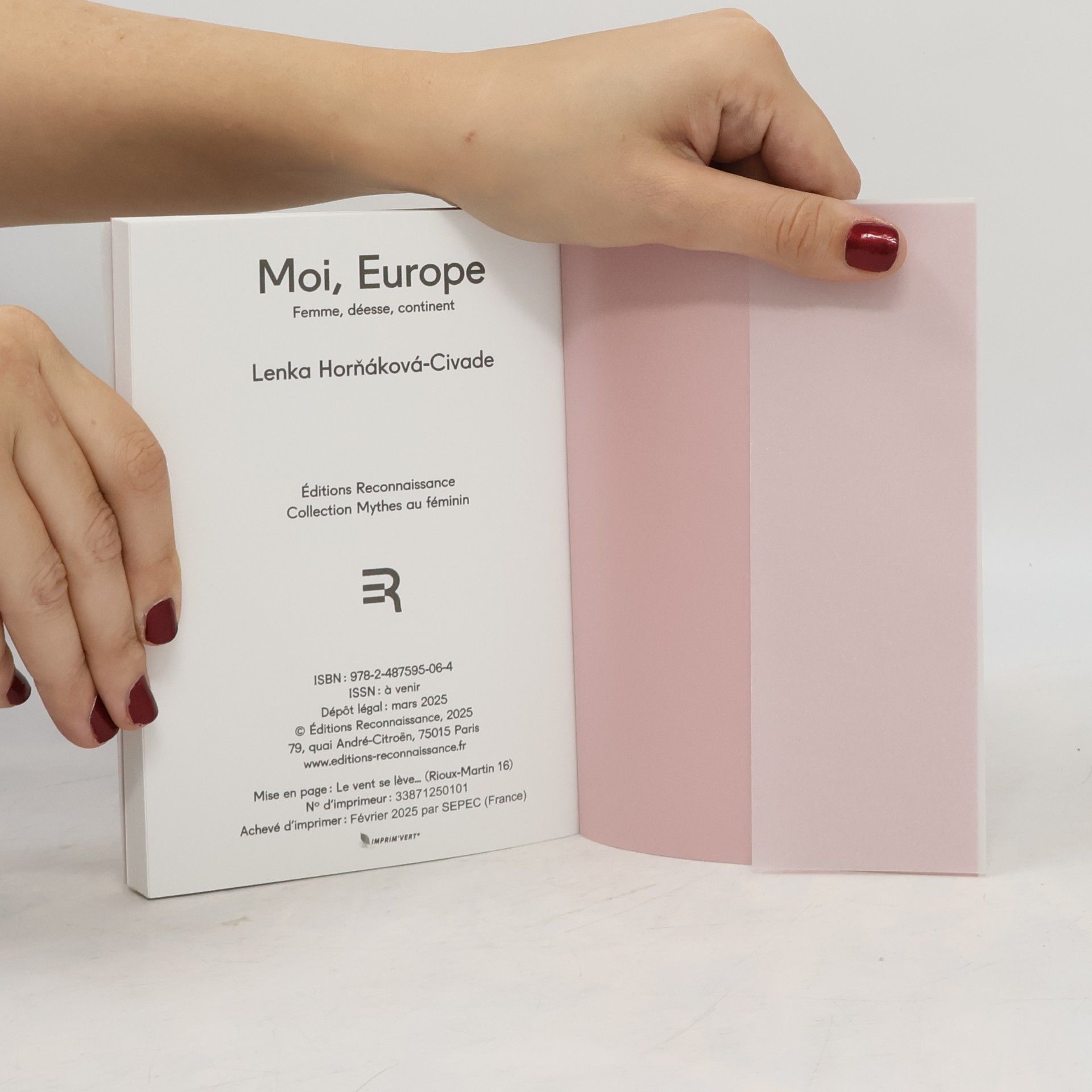 Lenka Civade Moi, Europe