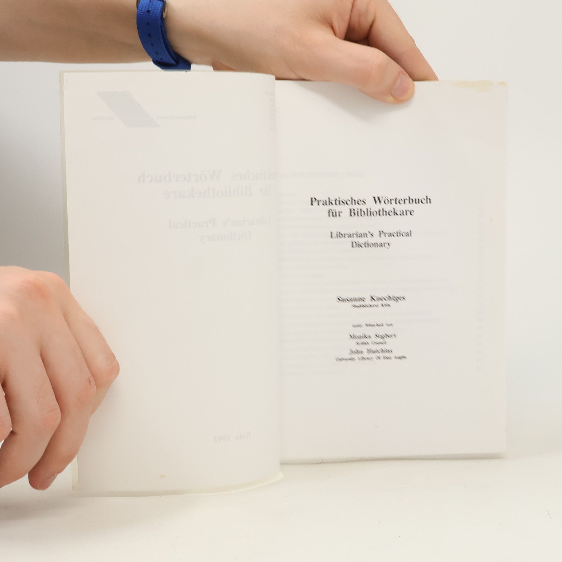Monika Segbert Praktisches Wörterbuch für Bibliothekare