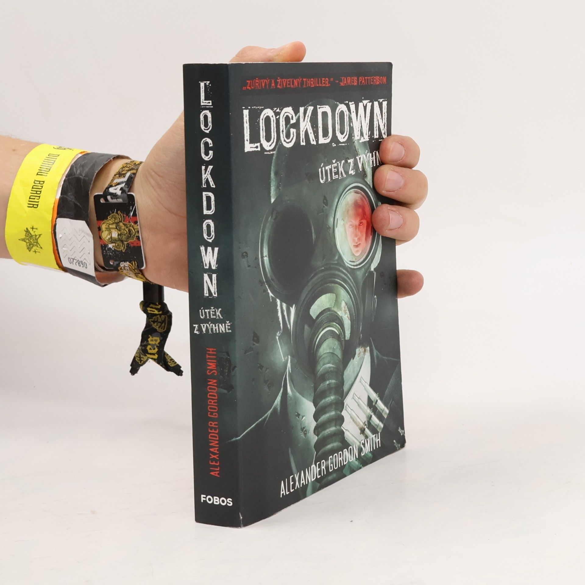 Alexander Gordon Smith Lockdown