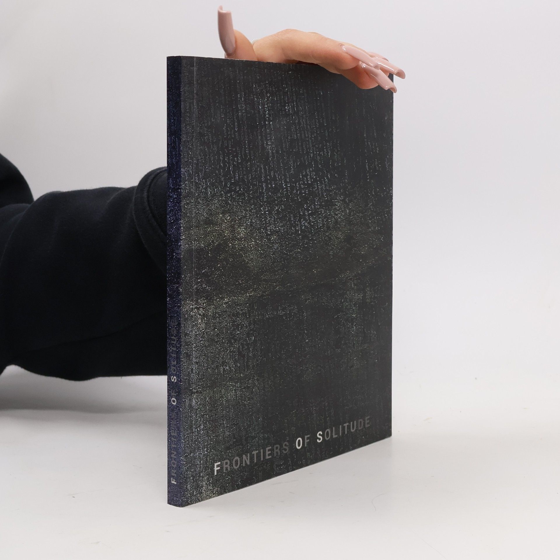 Collectif d'auteurs Frontiers of solitude