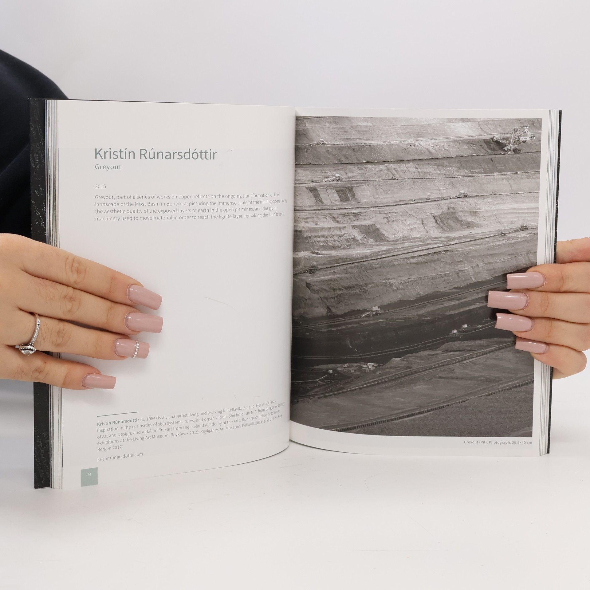 Collectif d'auteurs Frontiers of solitude