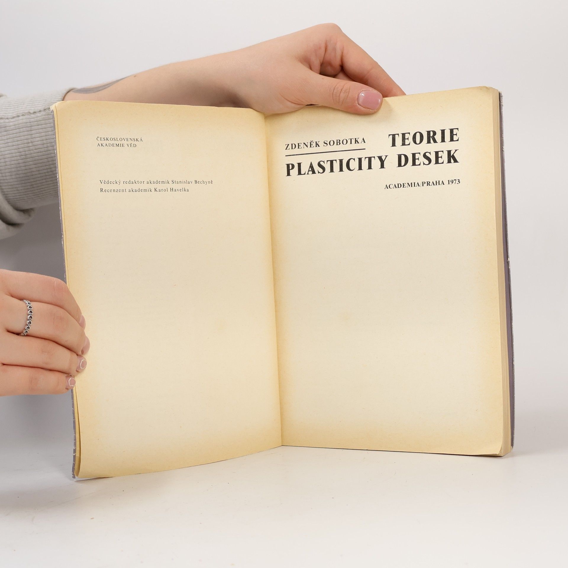 Zdeněk Sobotka Teorie plasticity desek