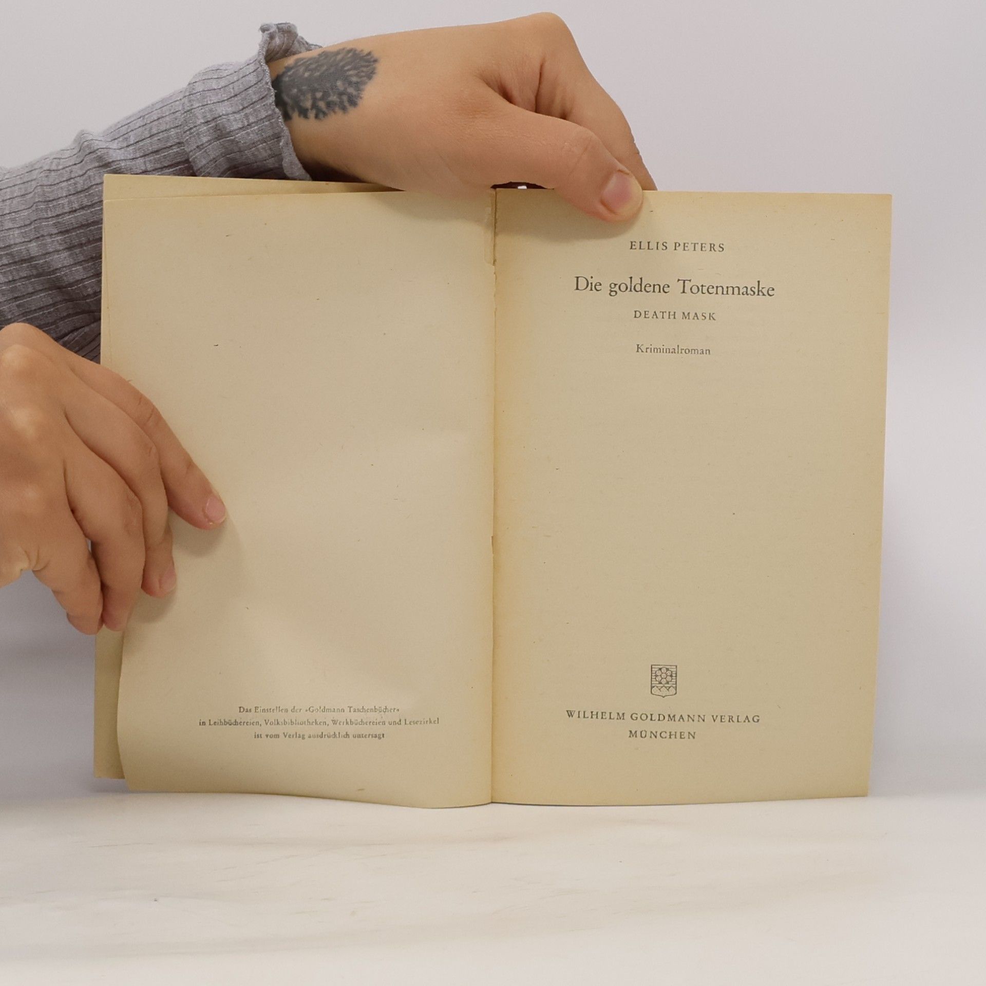 Edith Pargeter Die goldene Totenmaske