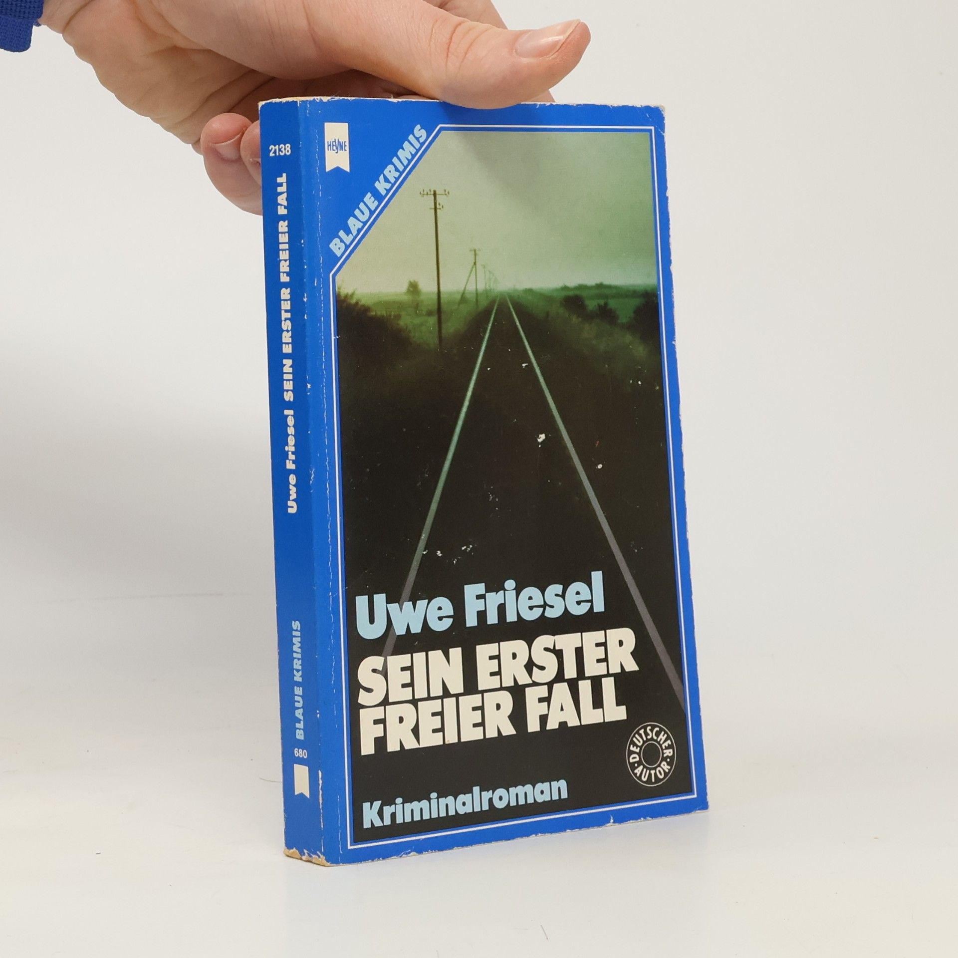 Uwe Friesel Blaue Krimis: Sein erster freier Fall