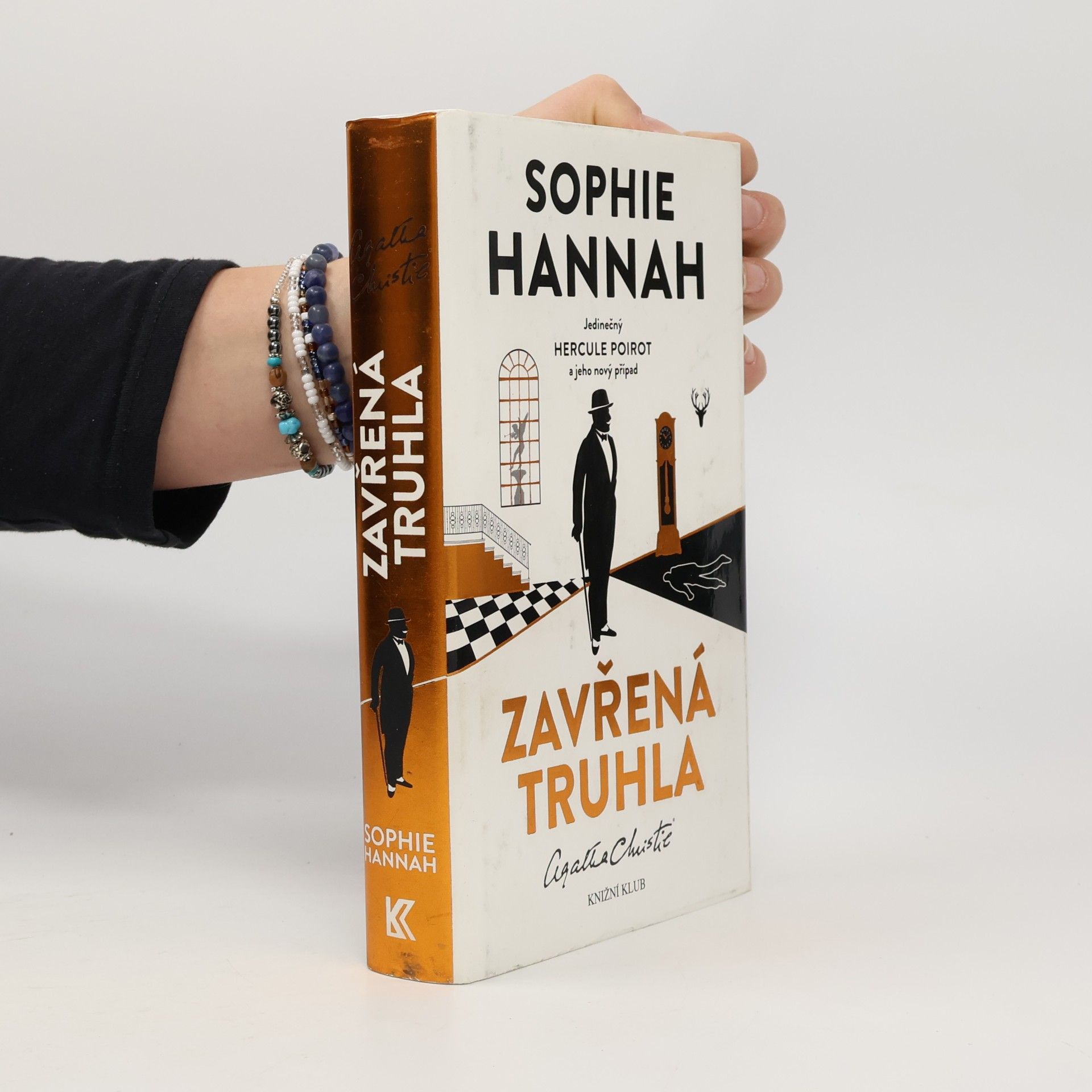 Zavřená truhla