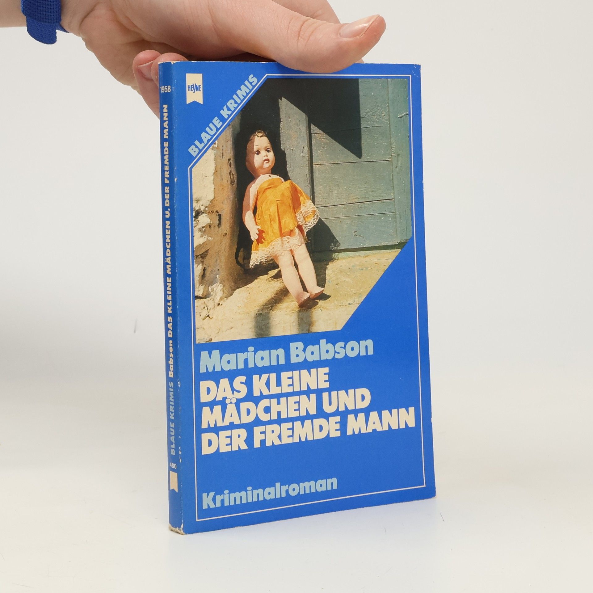 Das kleine Mädchen und der fremde Mann 480