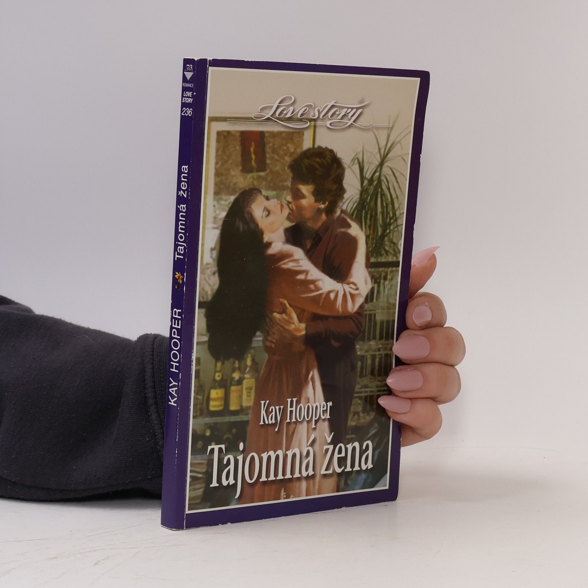 Kay Hooper Tajomná žena