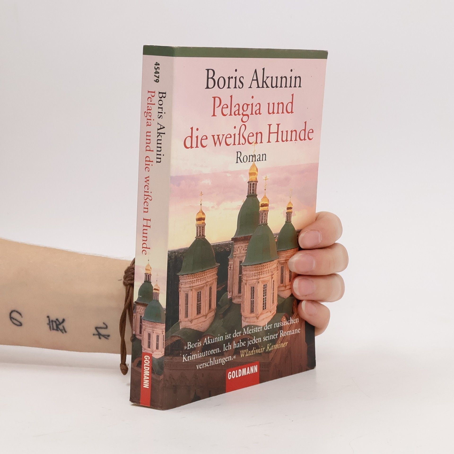 Pelagia und die weißen Hunde