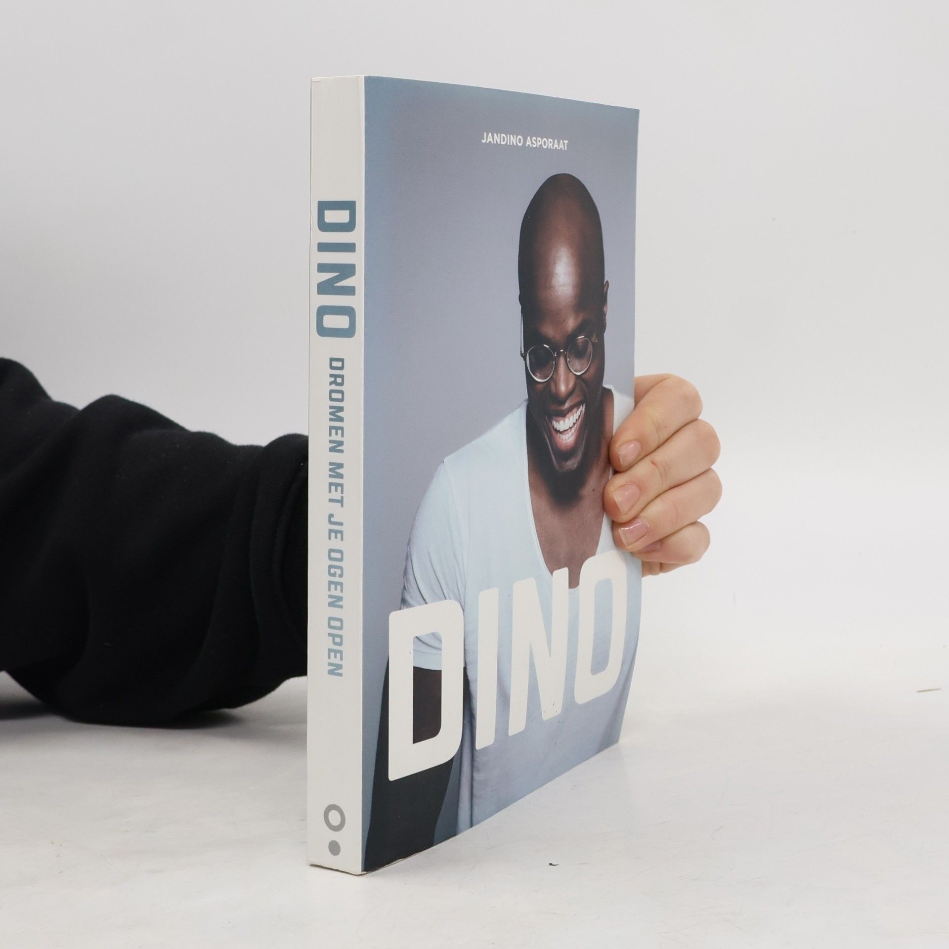 Jandino Jullian Asporaat Dino