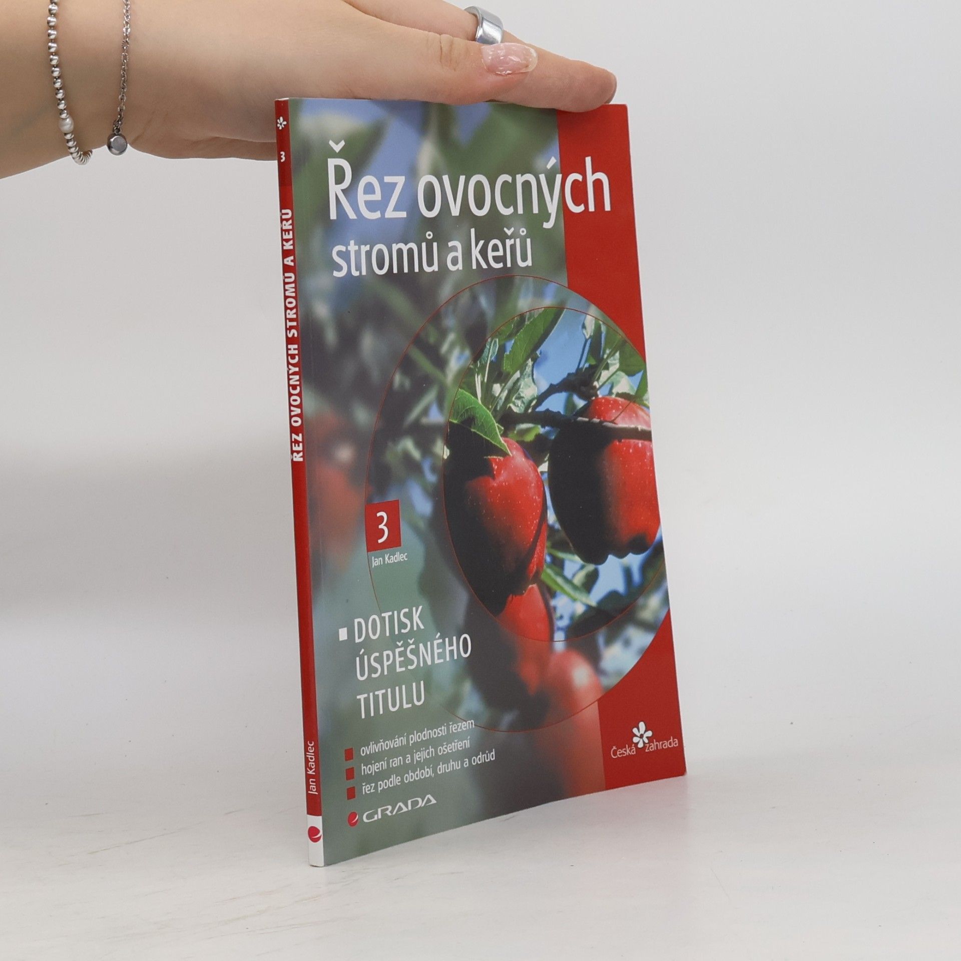 Řez ovocných stromů a keřů 3